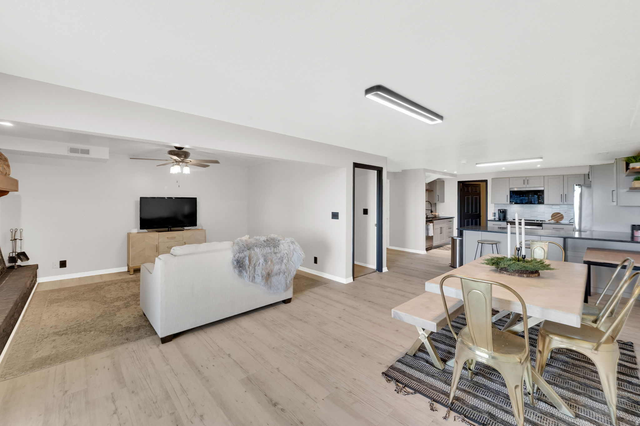 CHARLESTON COVE PRUD - Residential