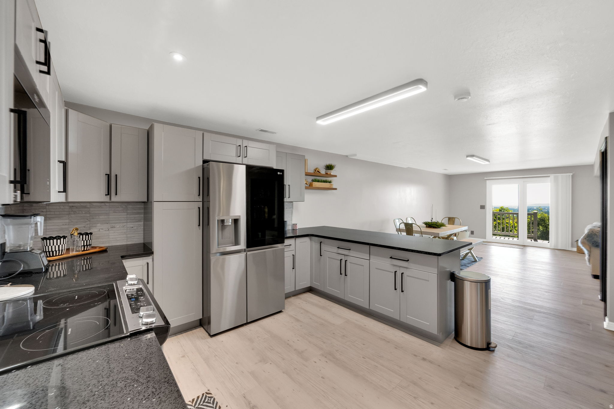 CHARLESTON COVE PRUD - Residential