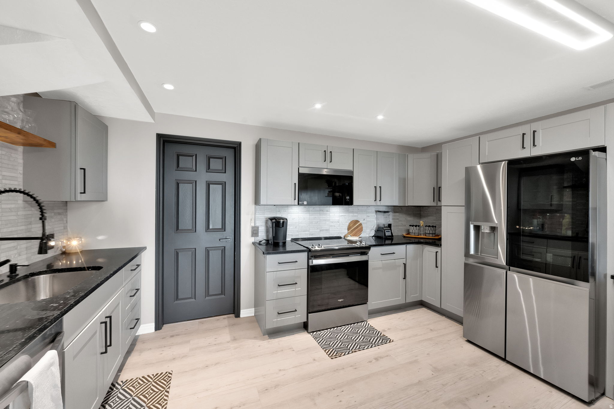 CHARLESTON COVE PRUD - Residential
