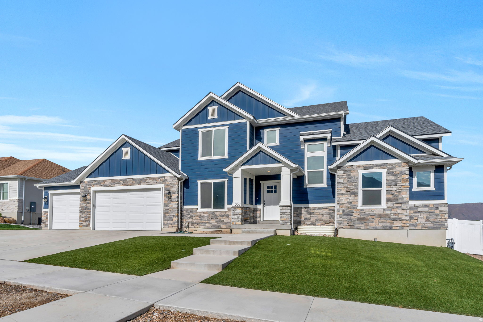 SKYVIEW EST - Residential