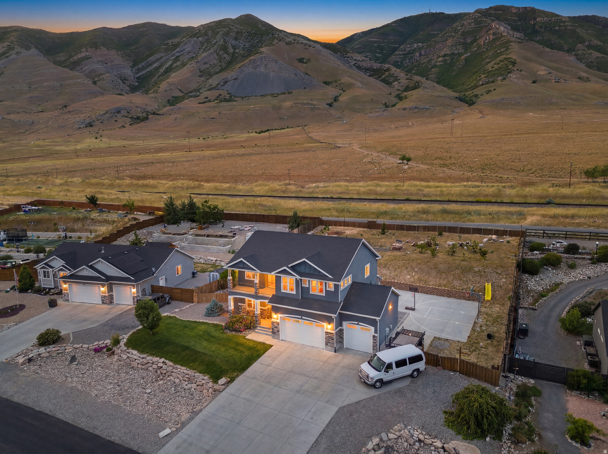 PASTURES AT SADDLEBACK - Residential