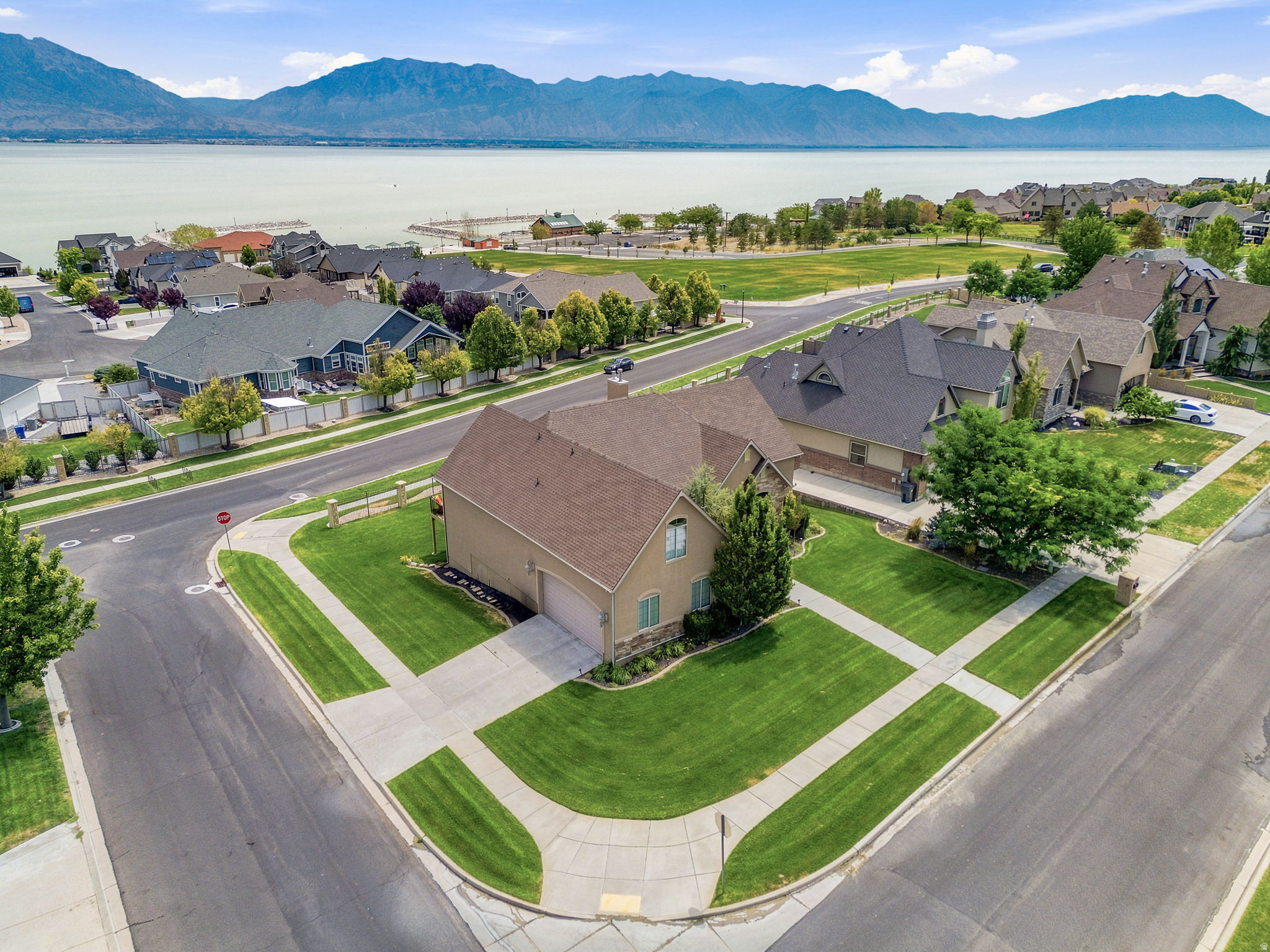 HARBOR BAY PHASE 1 - Residential