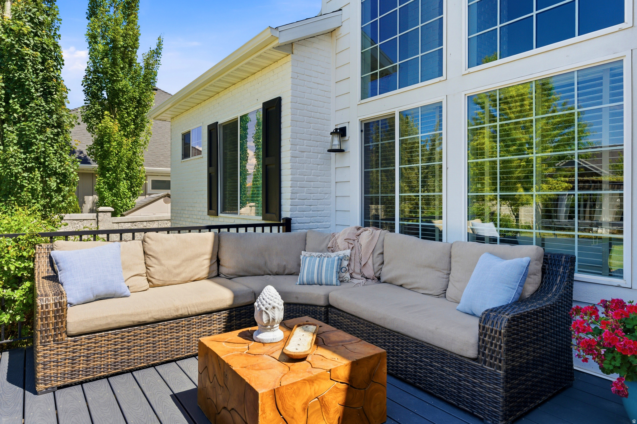 LEGEND CREEK - Residential