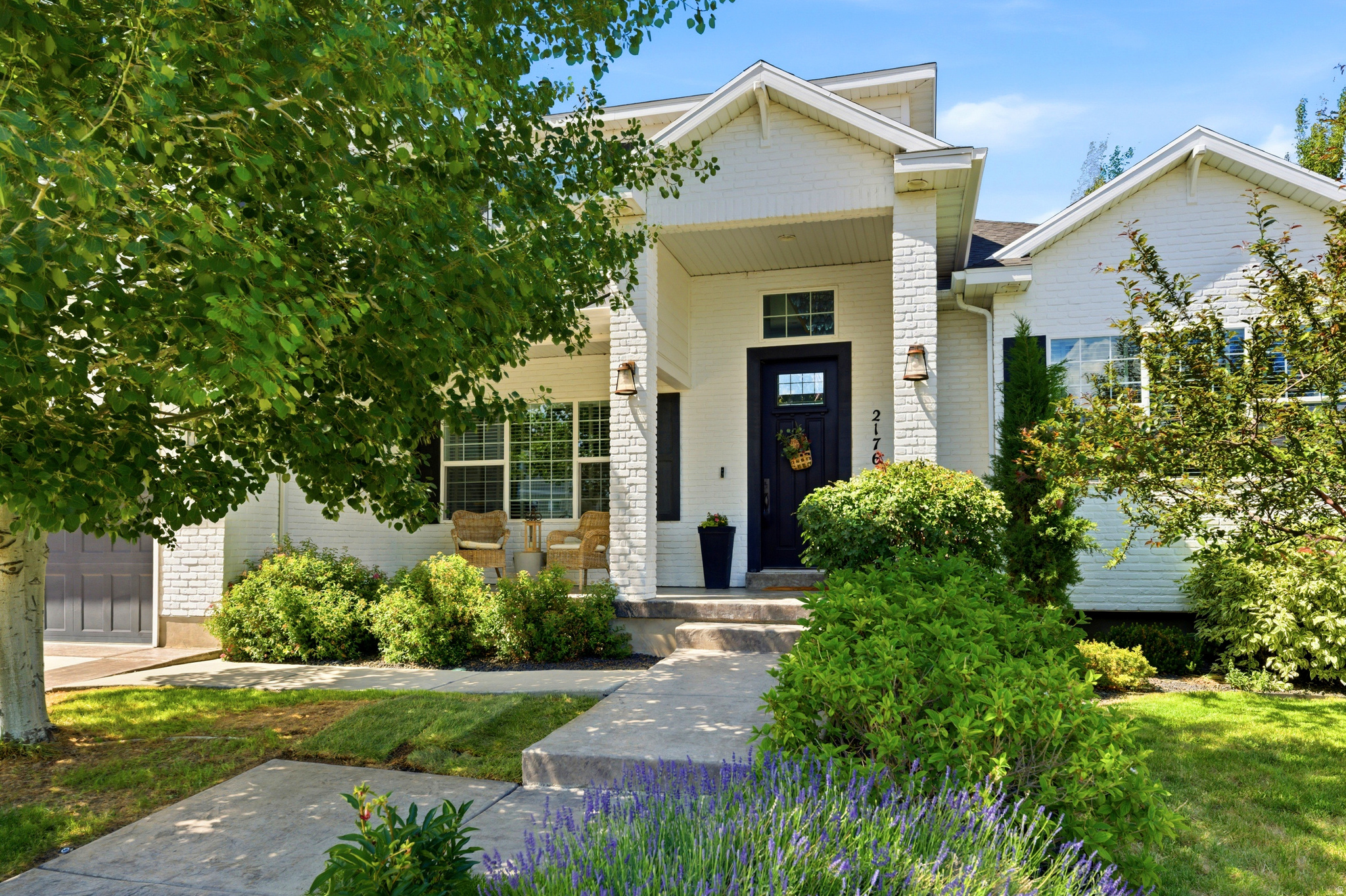 LEGEND CREEK - Residential