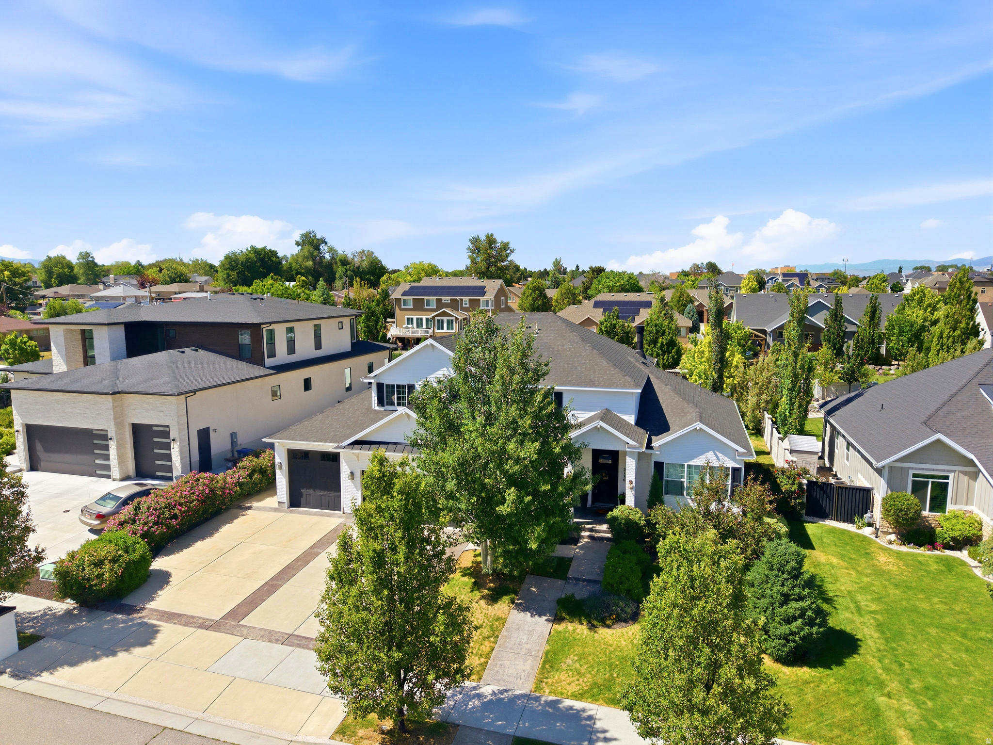 LEGEND CREEK - Residential