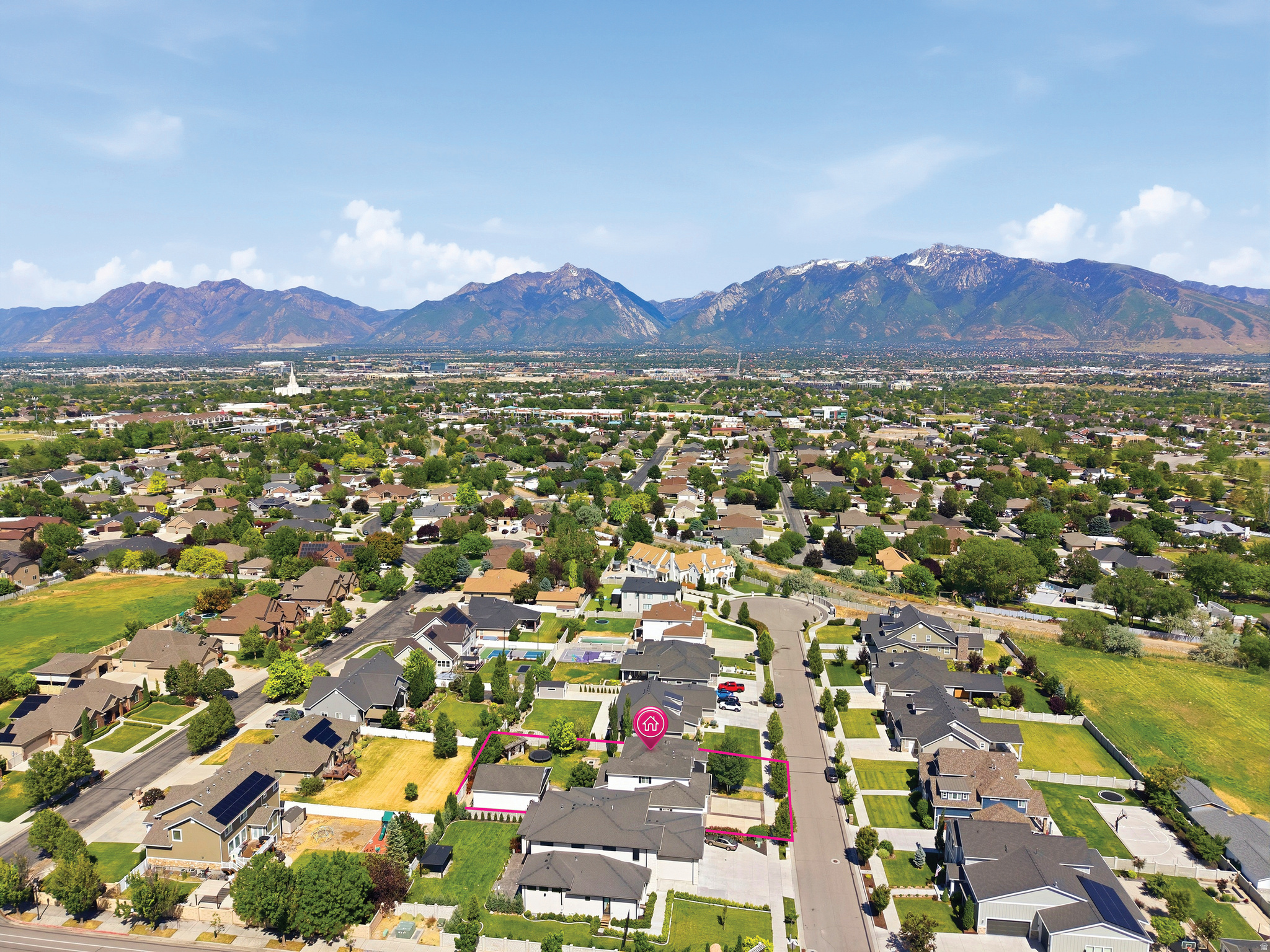 LEGEND CREEK - Residential