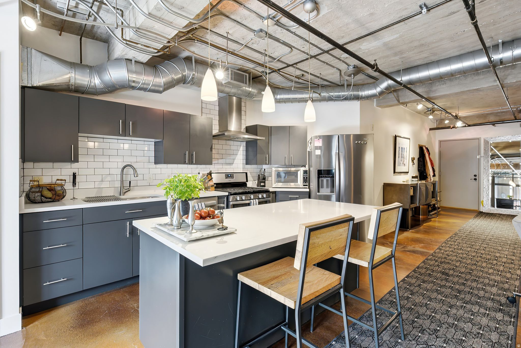 WESTGATE LOFTS - Residential