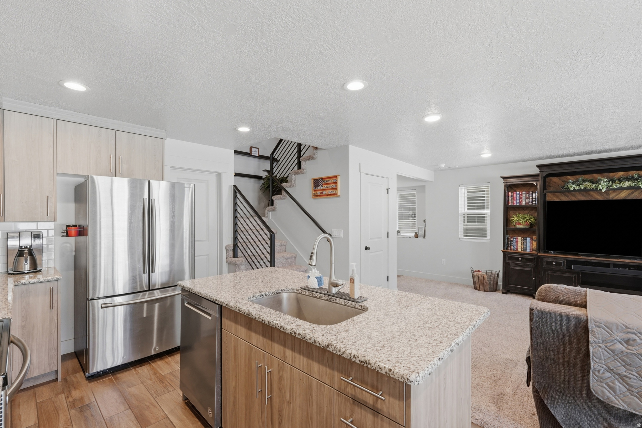 FREEDOM LANDING - Residential