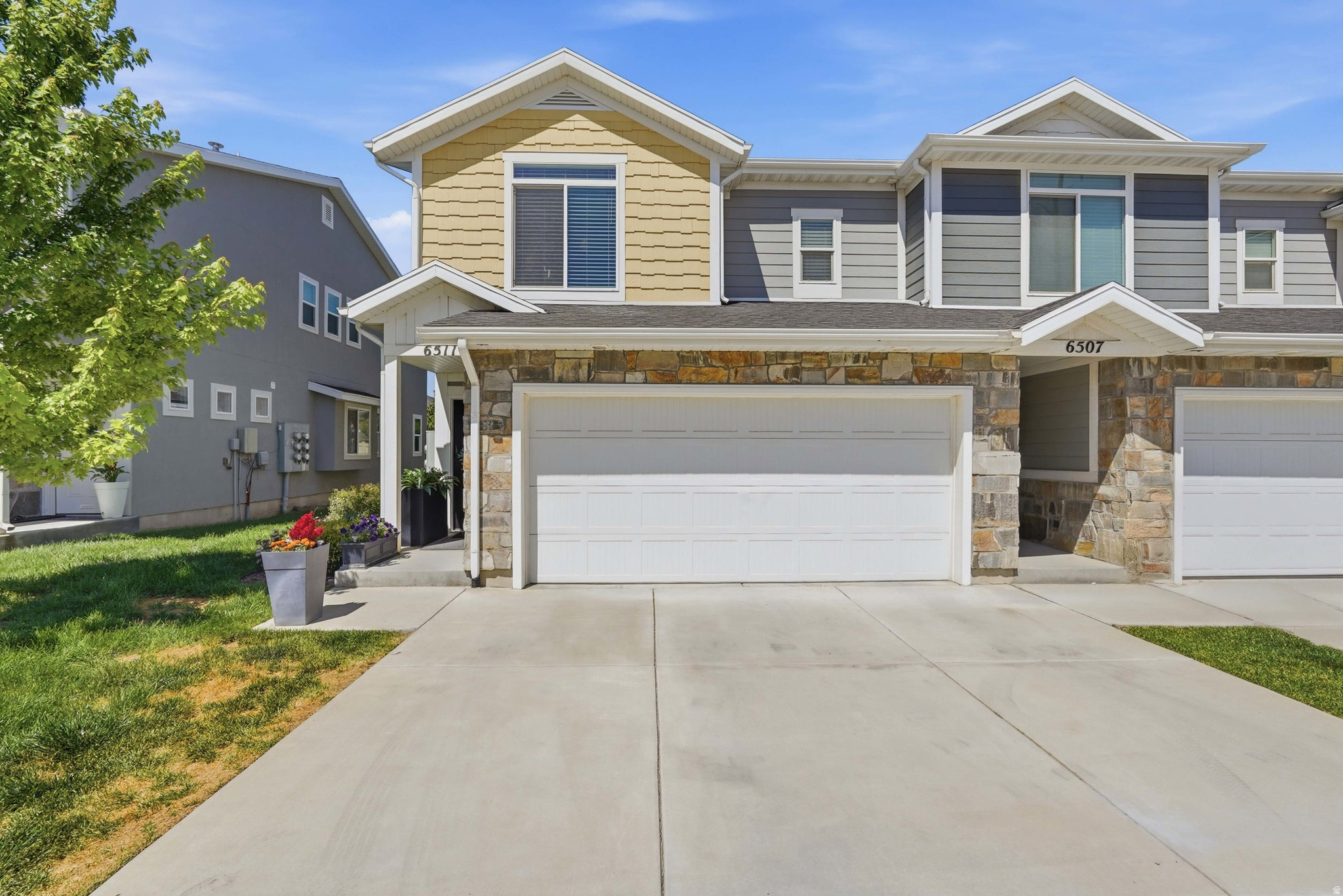 FREEDOM LANDING - Residential