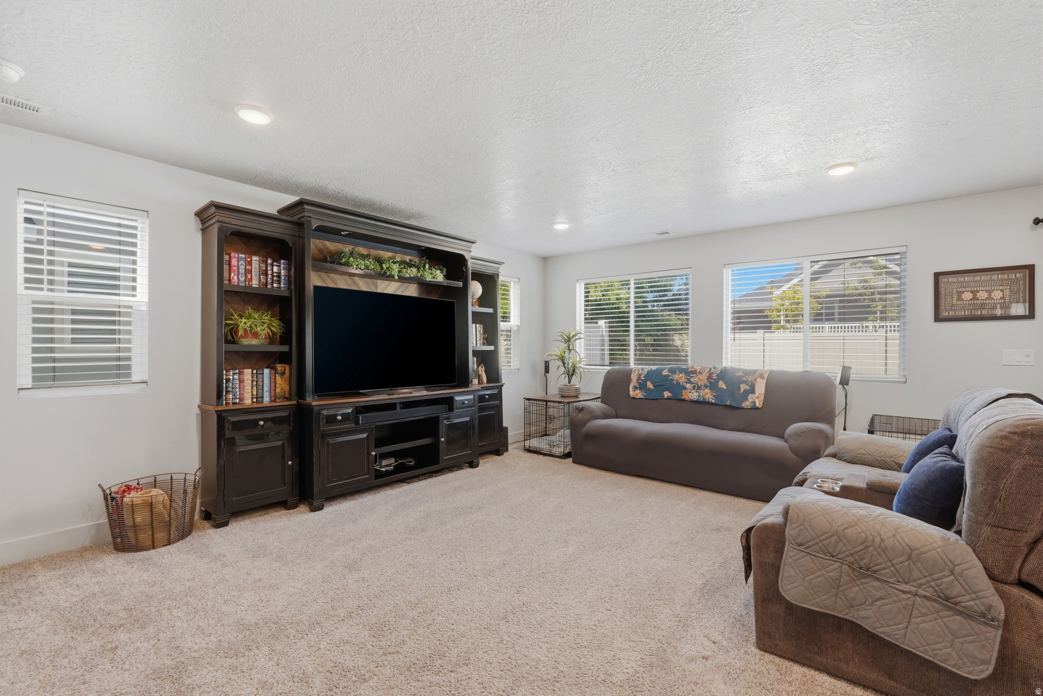 FREEDOM LANDING - Residential