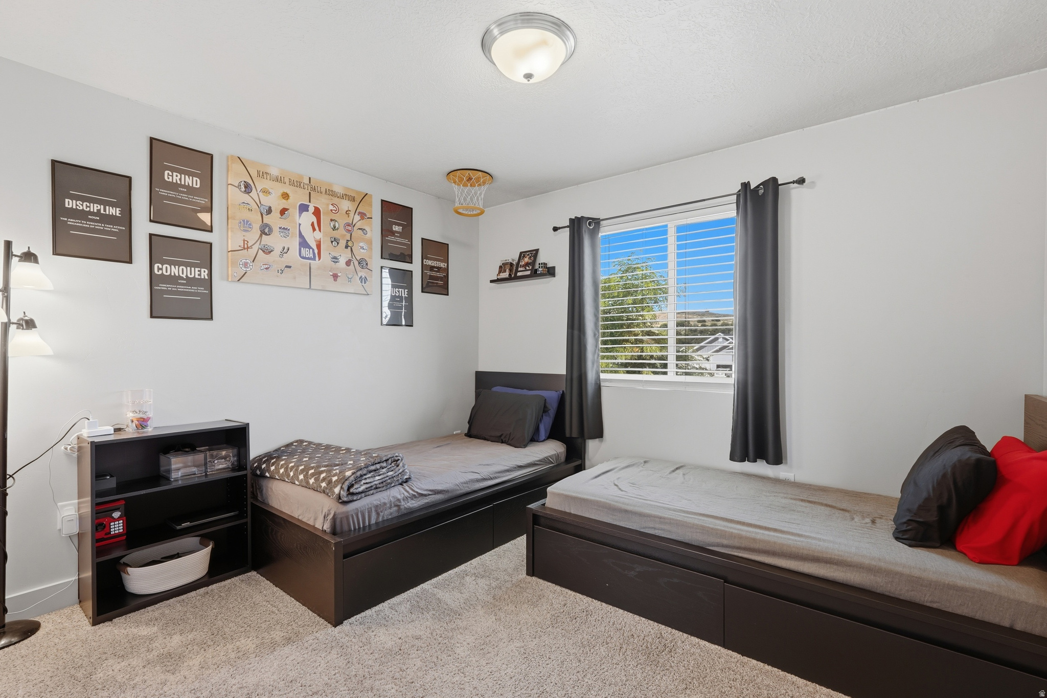FREEDOM LANDING - Residential
