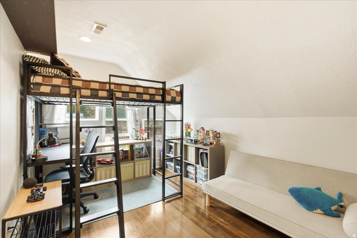 TEN AC PLAT A - Residential