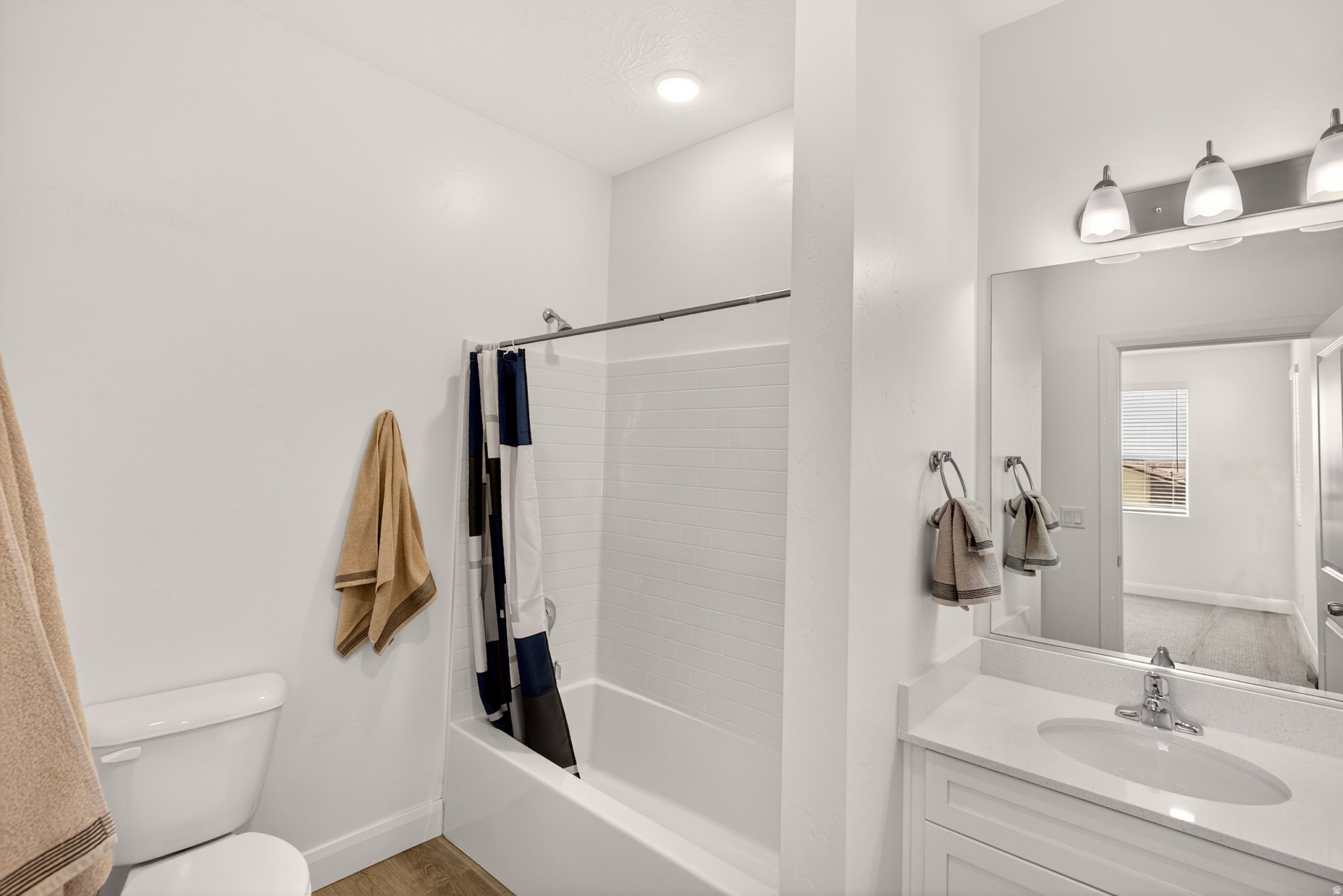 AUBURN HILLS 18C CONDOMINIUMS - Residential
