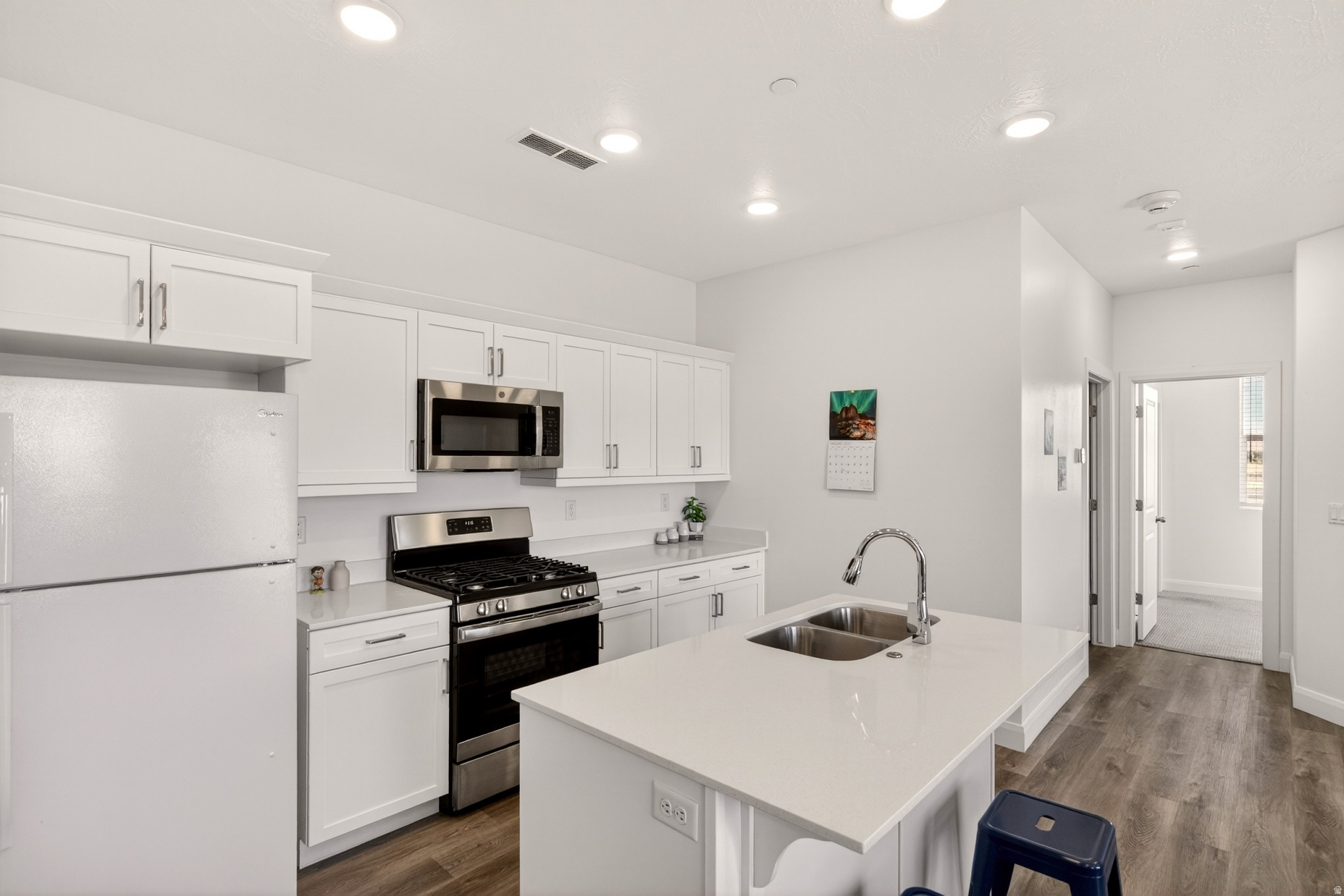 AUBURN HILLS 18C CONDOMINIUMS - Residential