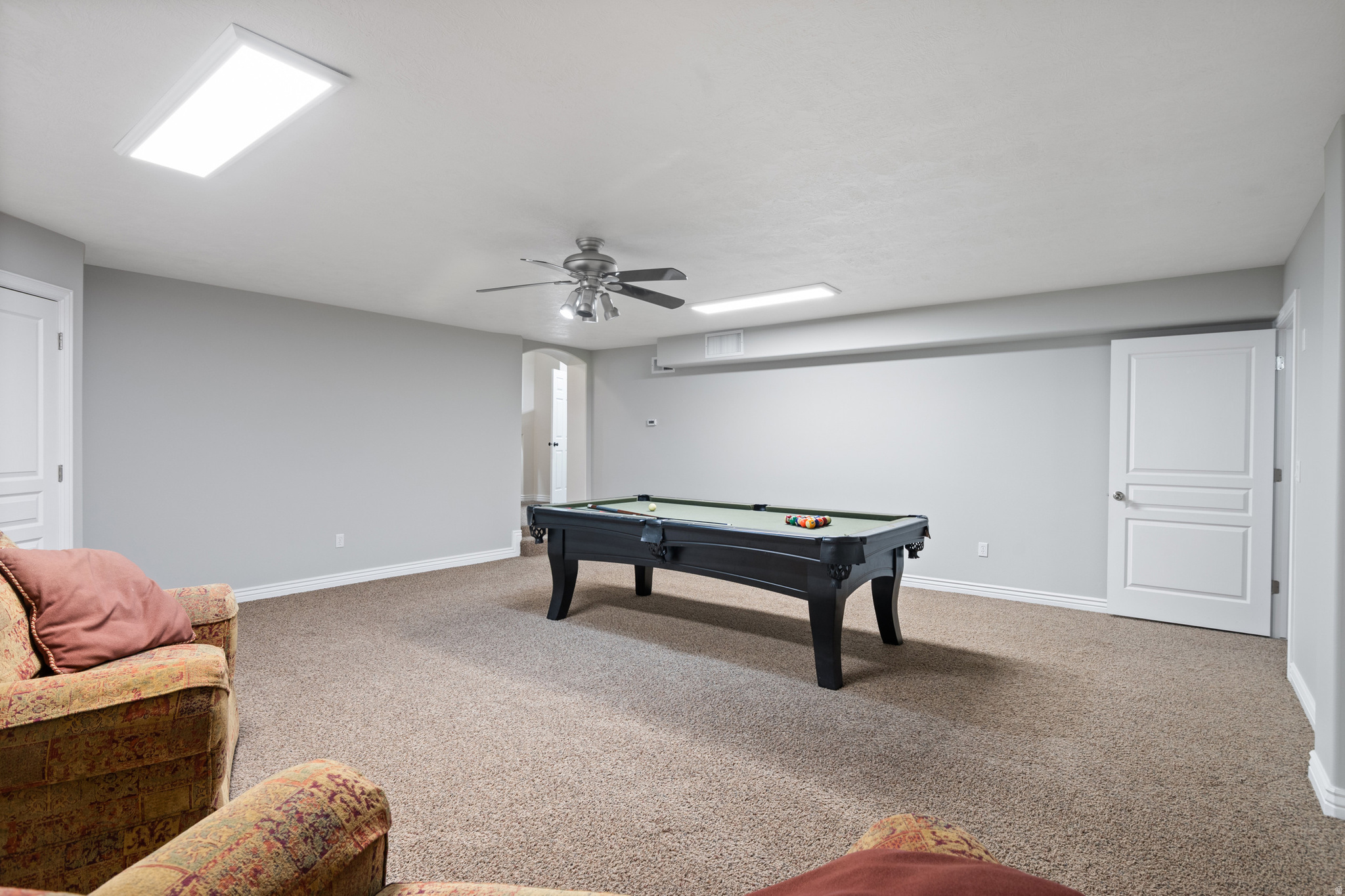 HUNTERS GROVE - Residential