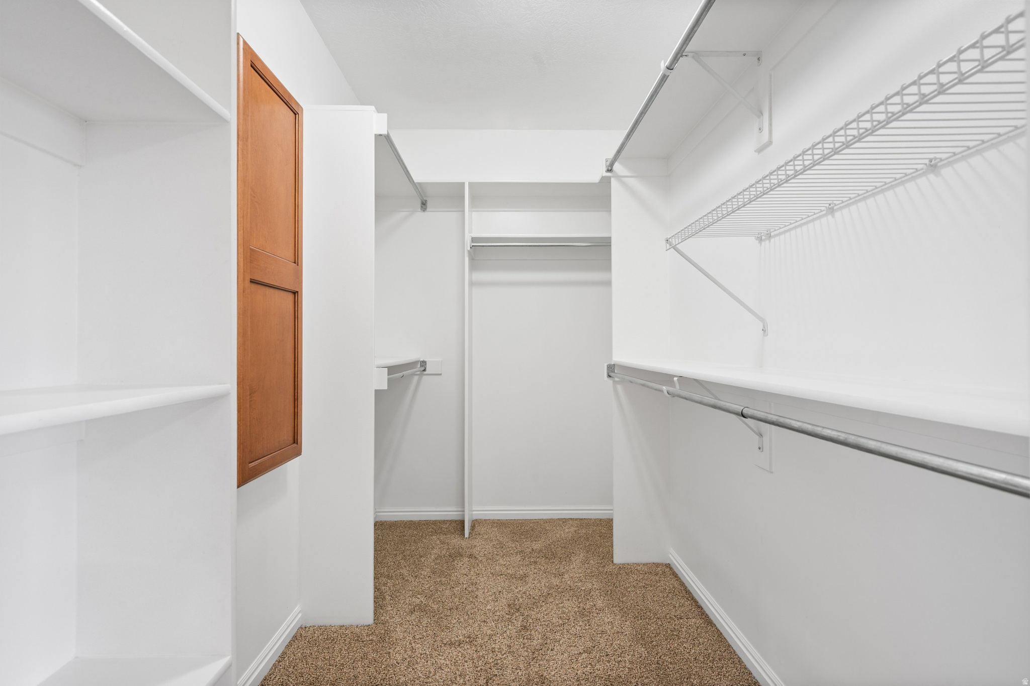 HUNTERS GROVE - Residential