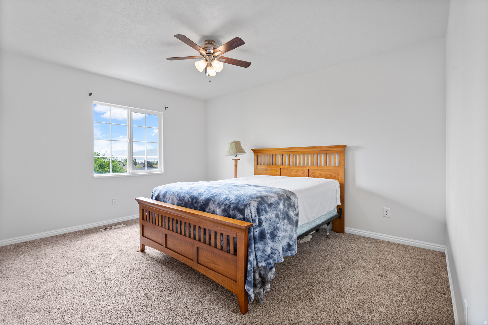 HUNTERS GROVE - Residential