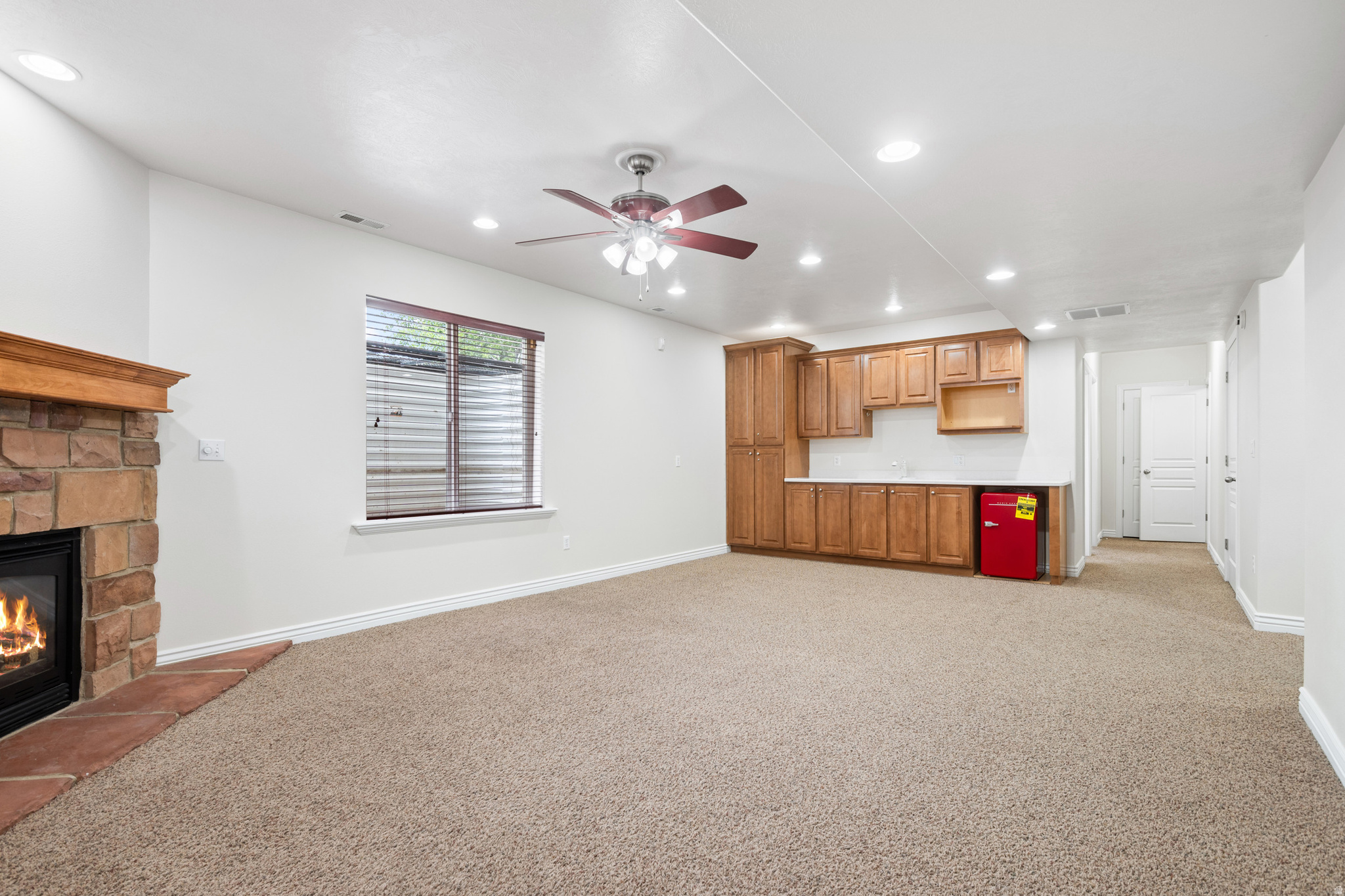 HUNTERS GROVE - Residential