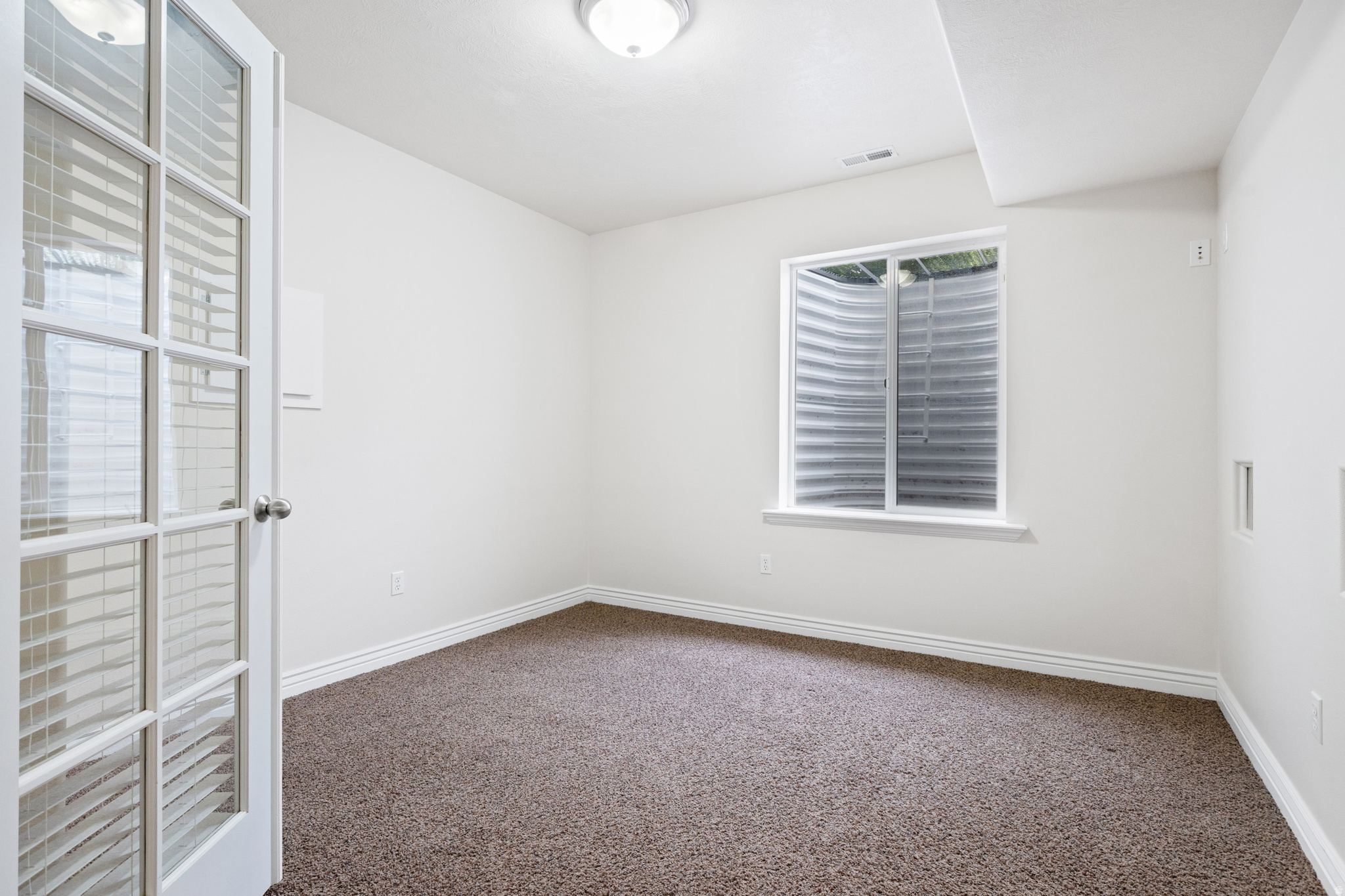 HUNTERS GROVE - Residential