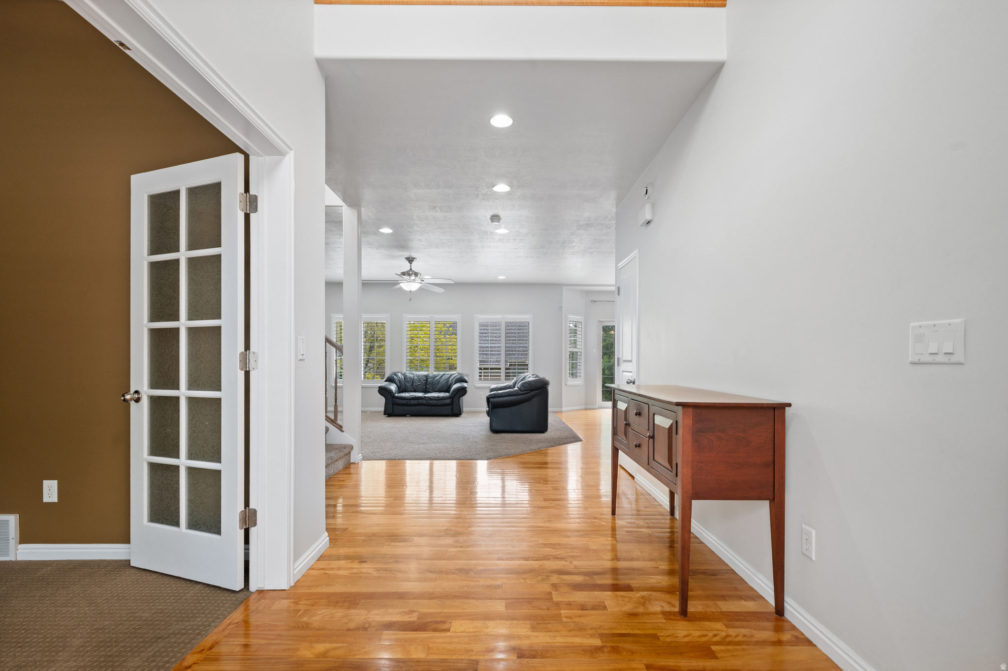 HUNTERS GROVE - Residential