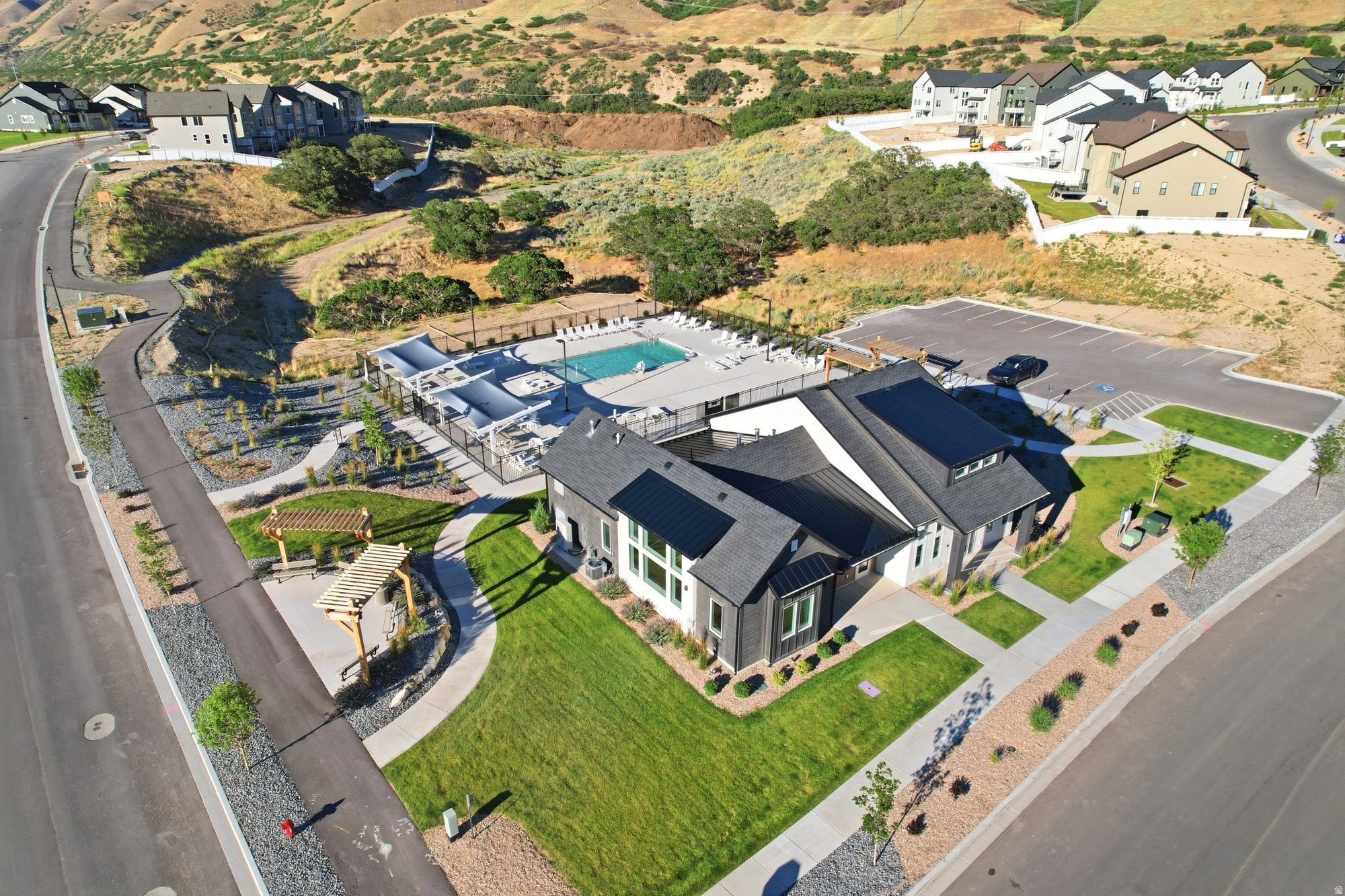 HARMONY RIDGE - Residential