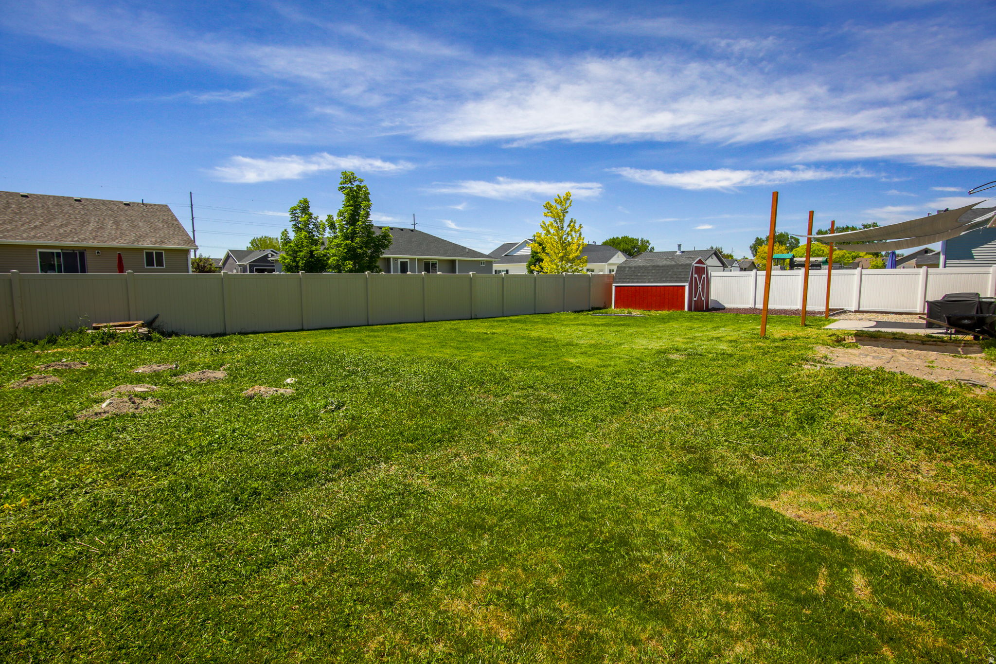 CHATEAU RIVER PH2 - Residential