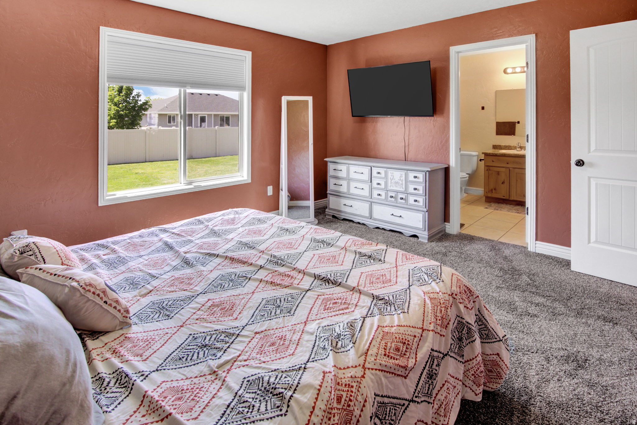 CHATEAU RIVER PH2 - Residential