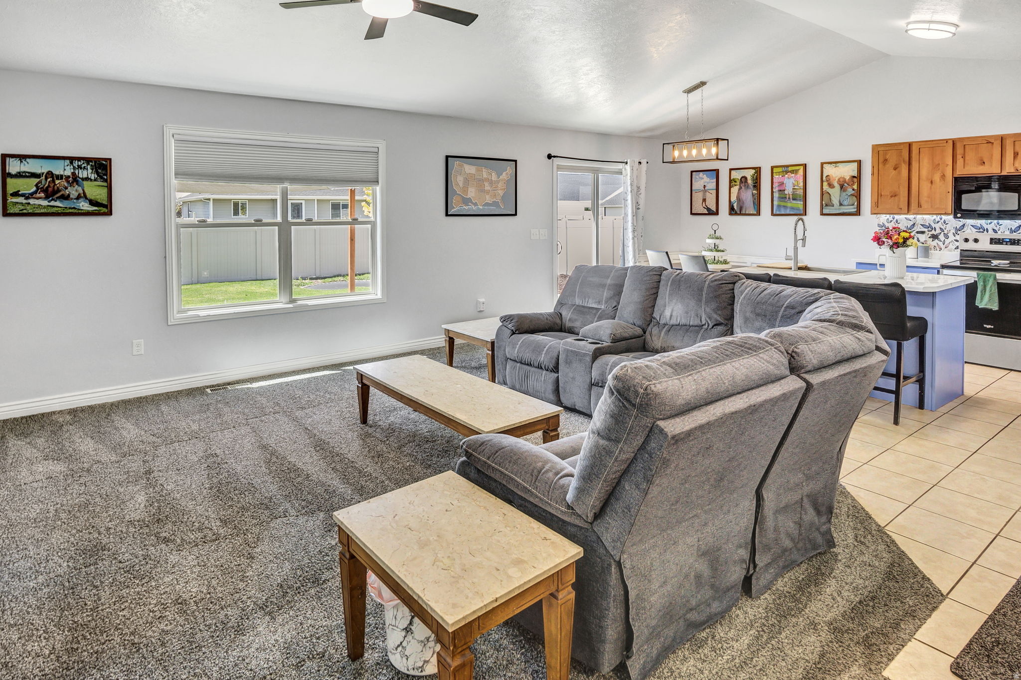 CHATEAU RIVER PH2 - Residential