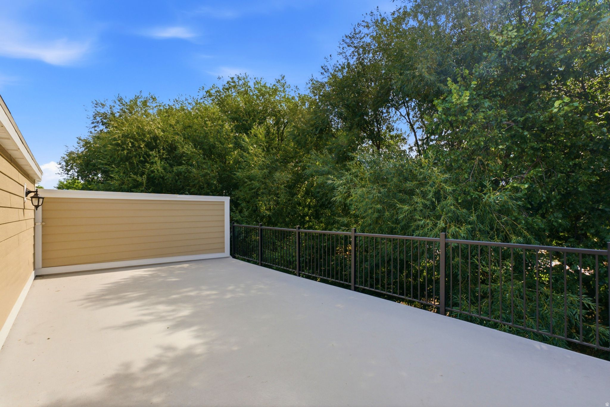 RIVERCROSSING - Residential