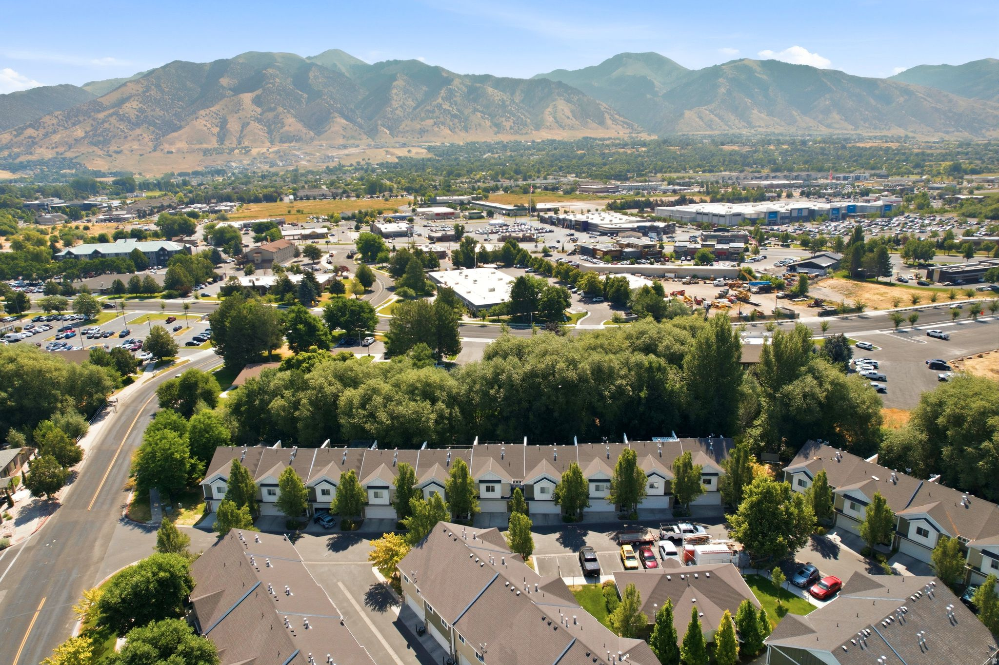 RIVERCROSSING - Residential