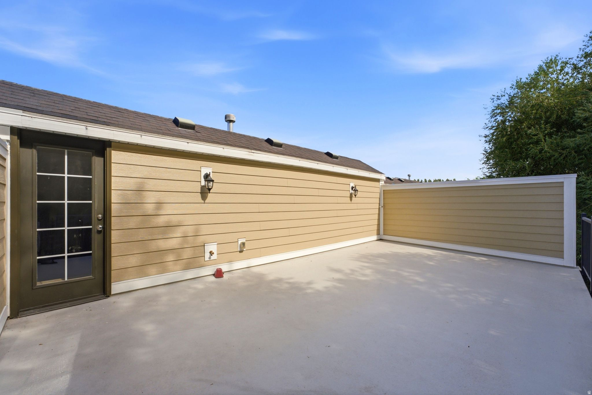 RIVERCROSSING - Residential