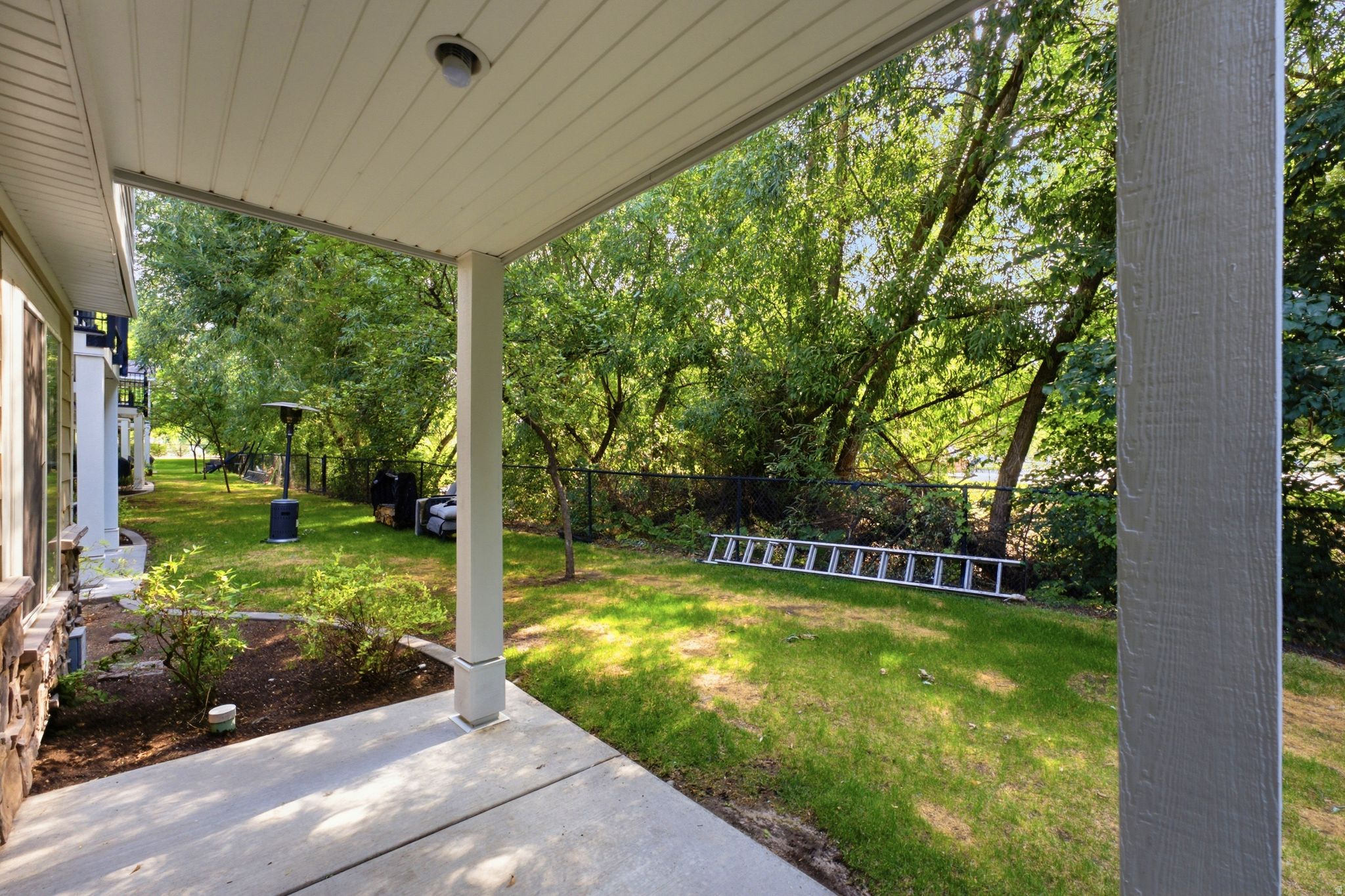 RIVERCROSSING - Residential