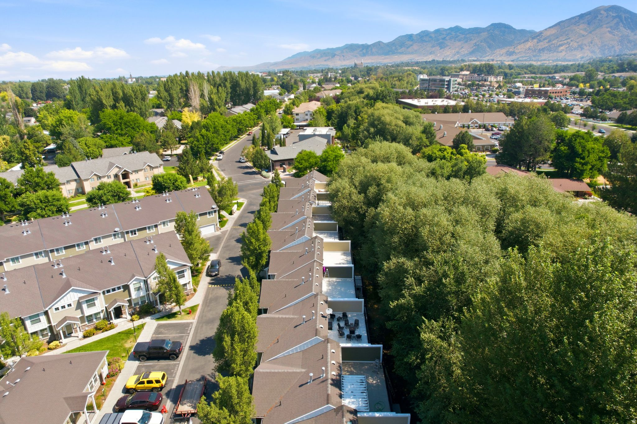 RIVERCROSSING - Residential