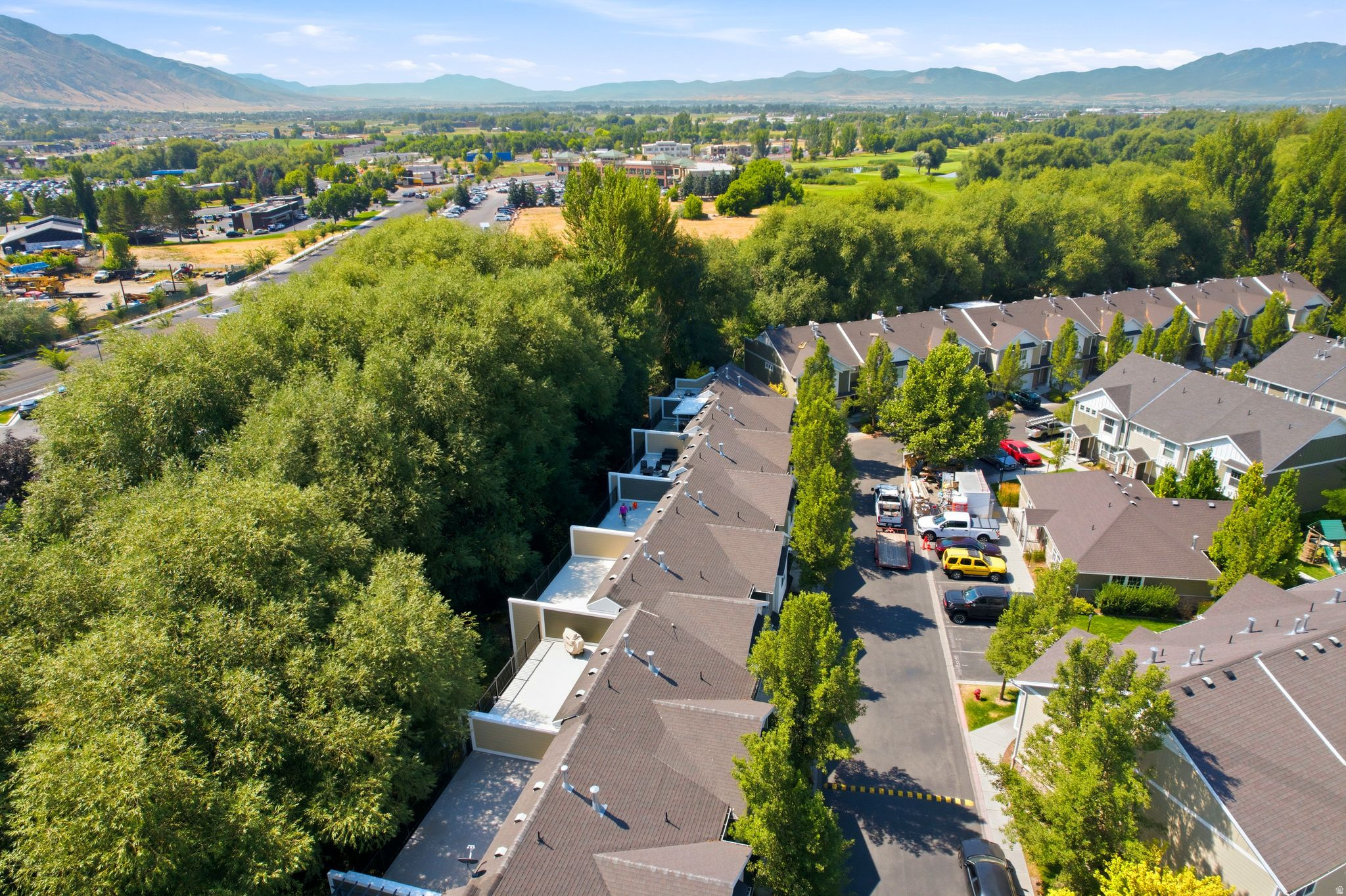RIVERCROSSING - Residential