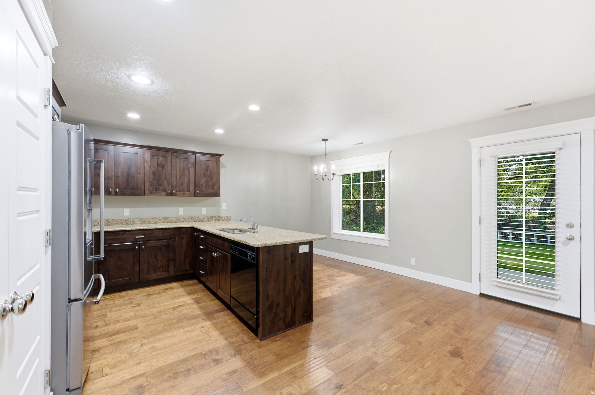 RIVERCROSSING - Residential