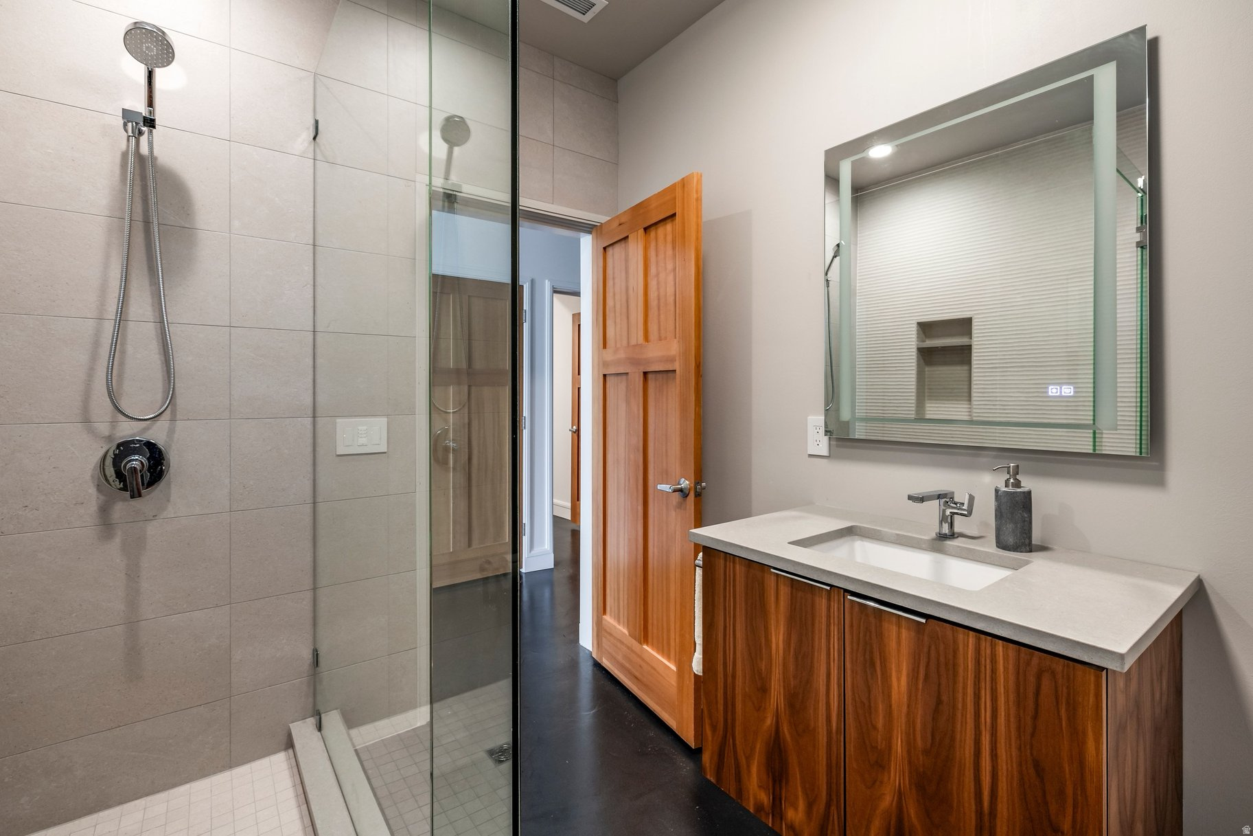 CAPITOL HILLS PLAT C - Residential