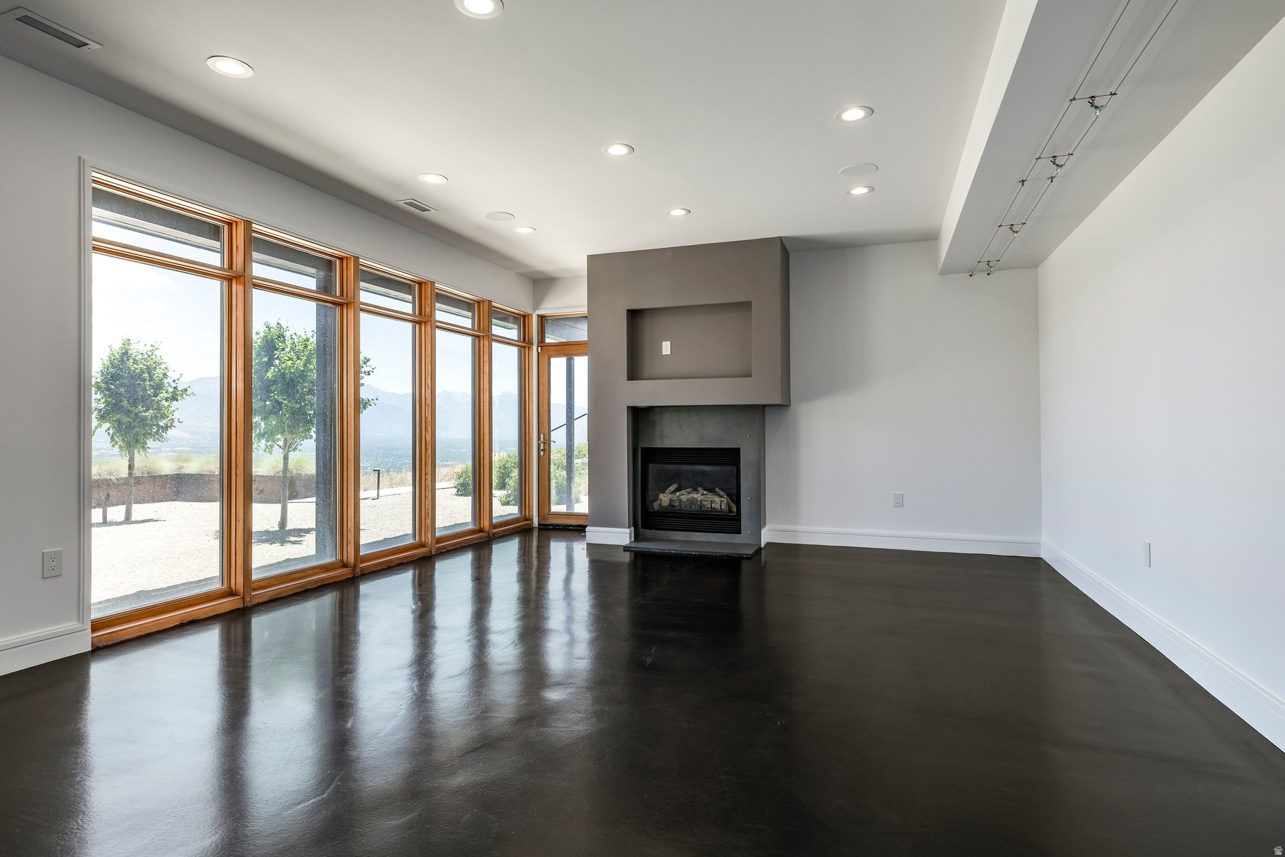 CAPITOL HILLS PLAT C - Residential