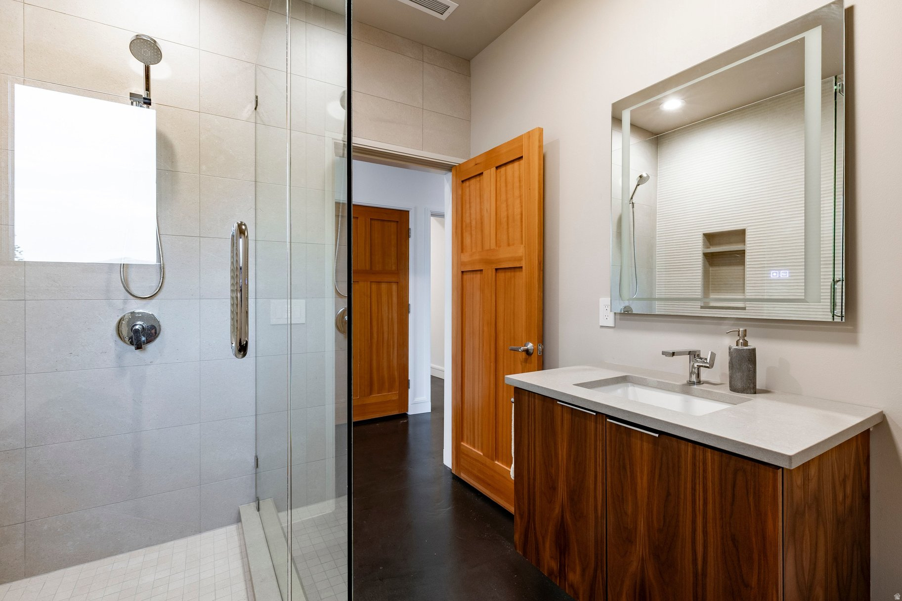 CAPITOL HILLS PLAT C - Residential