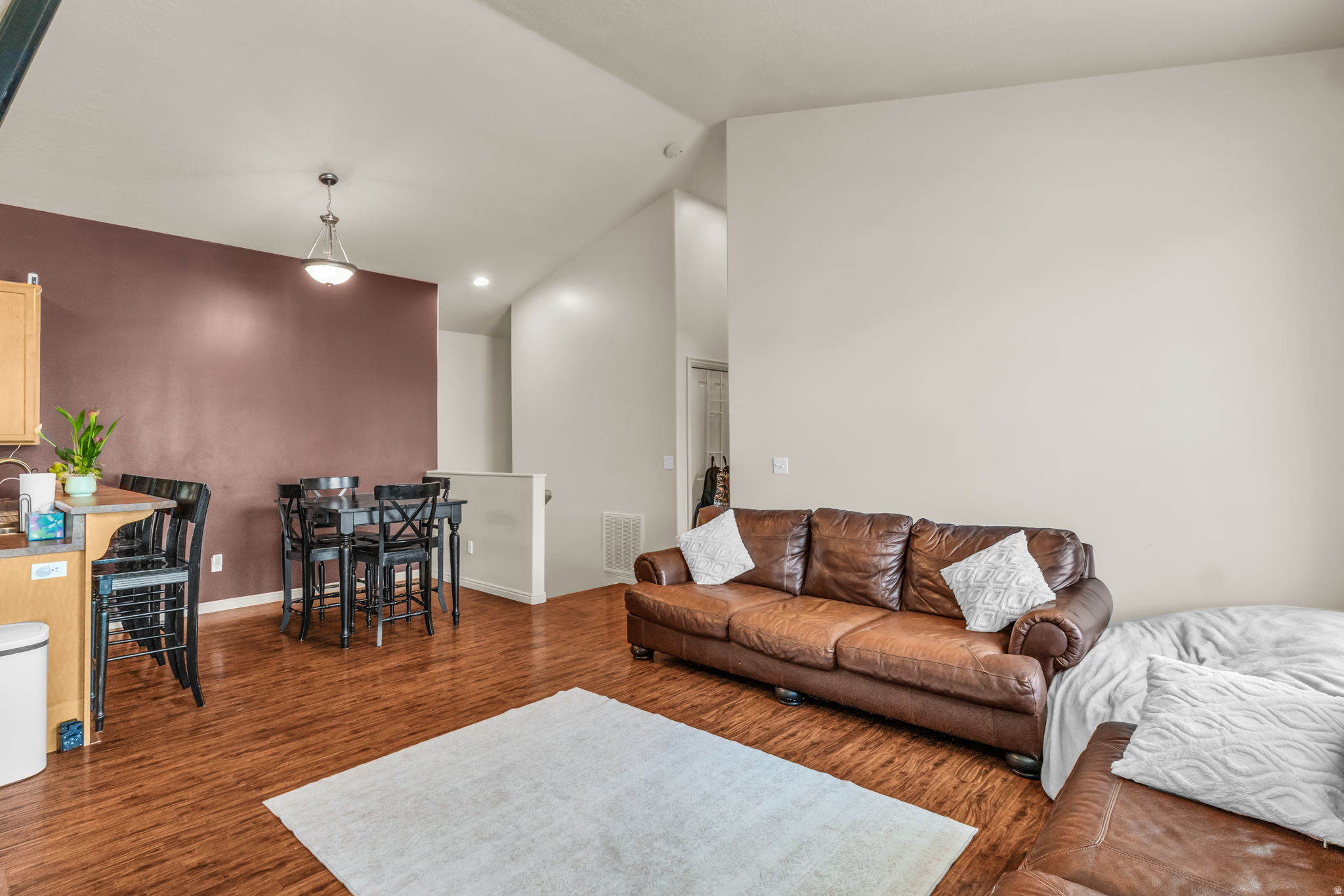 COVENTRY AT FOXBORO - Residential