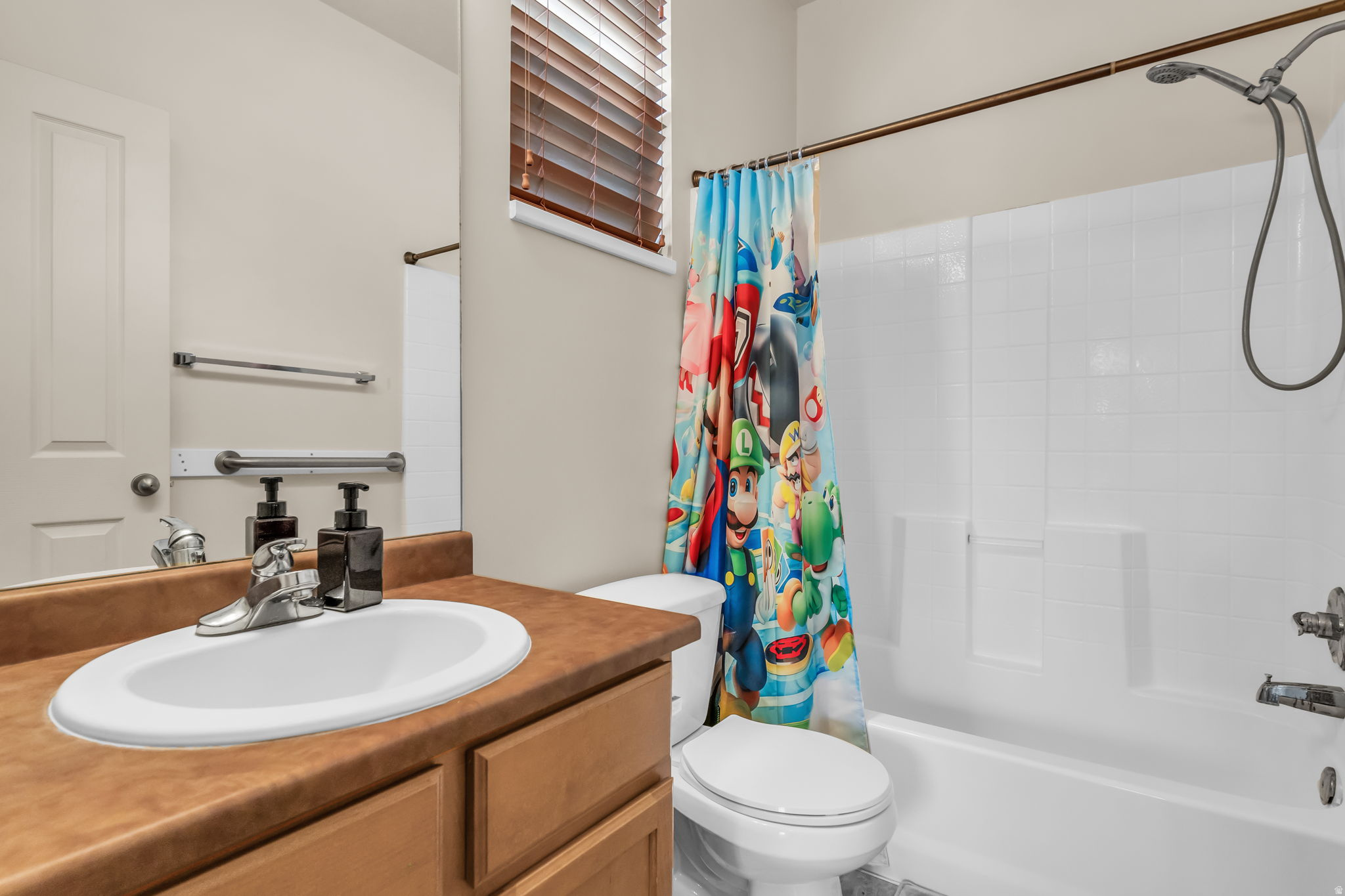 COVENTRY AT FOXBORO - Residential