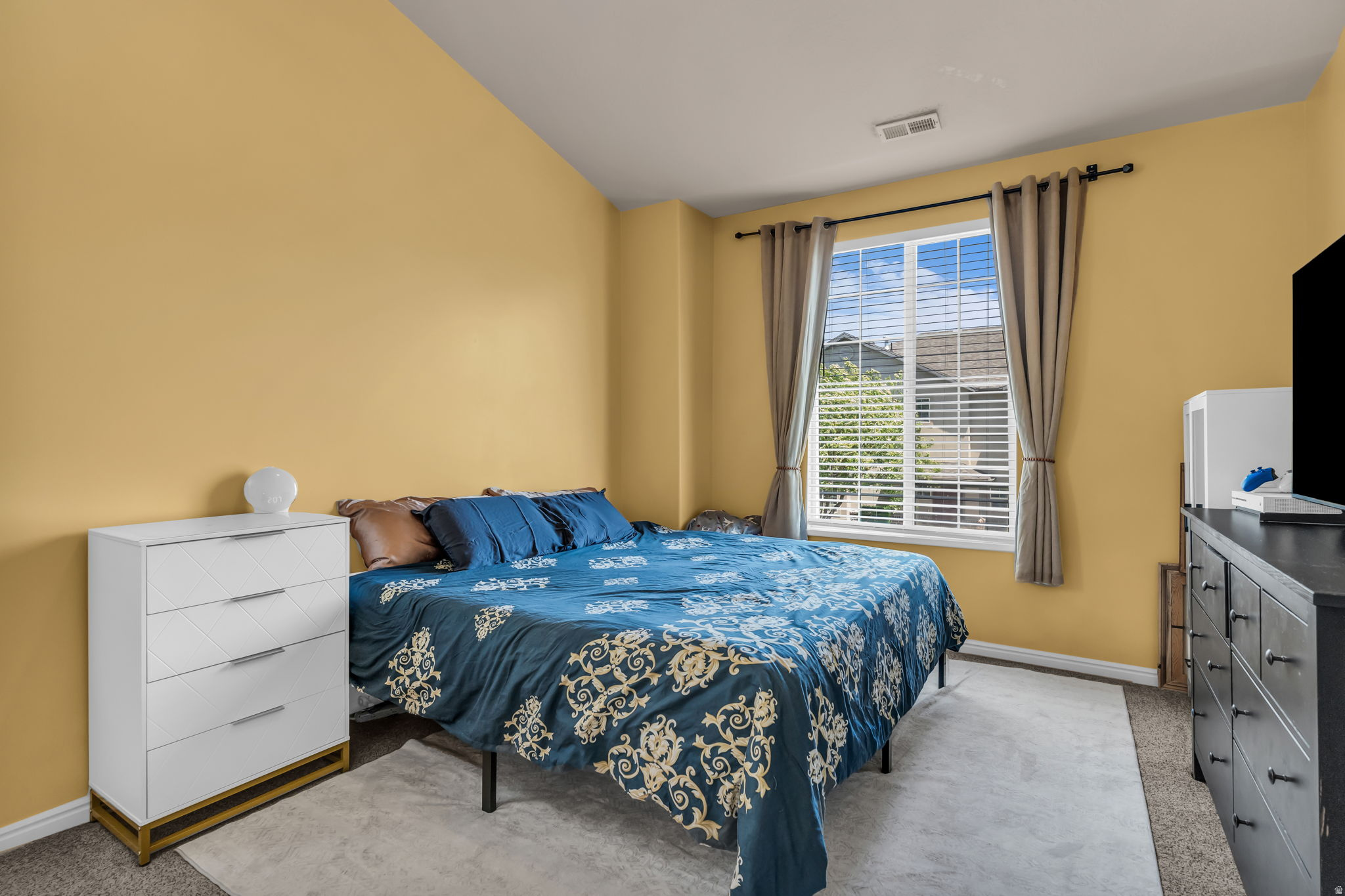 COVENTRY AT FOXBORO - Residential