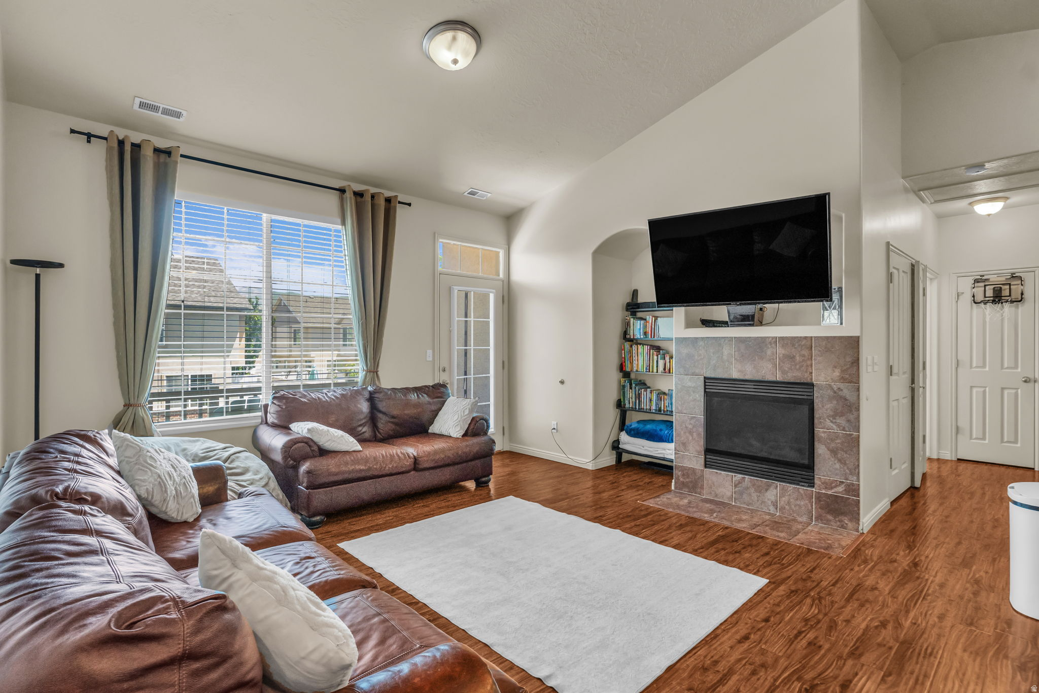 COVENTRY AT FOXBORO - Residential