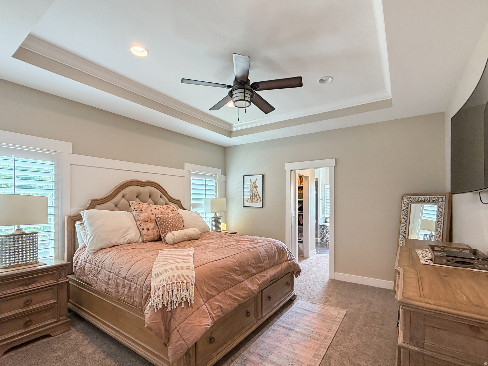 SLEEPY HOLLOW ESTATE - Residential