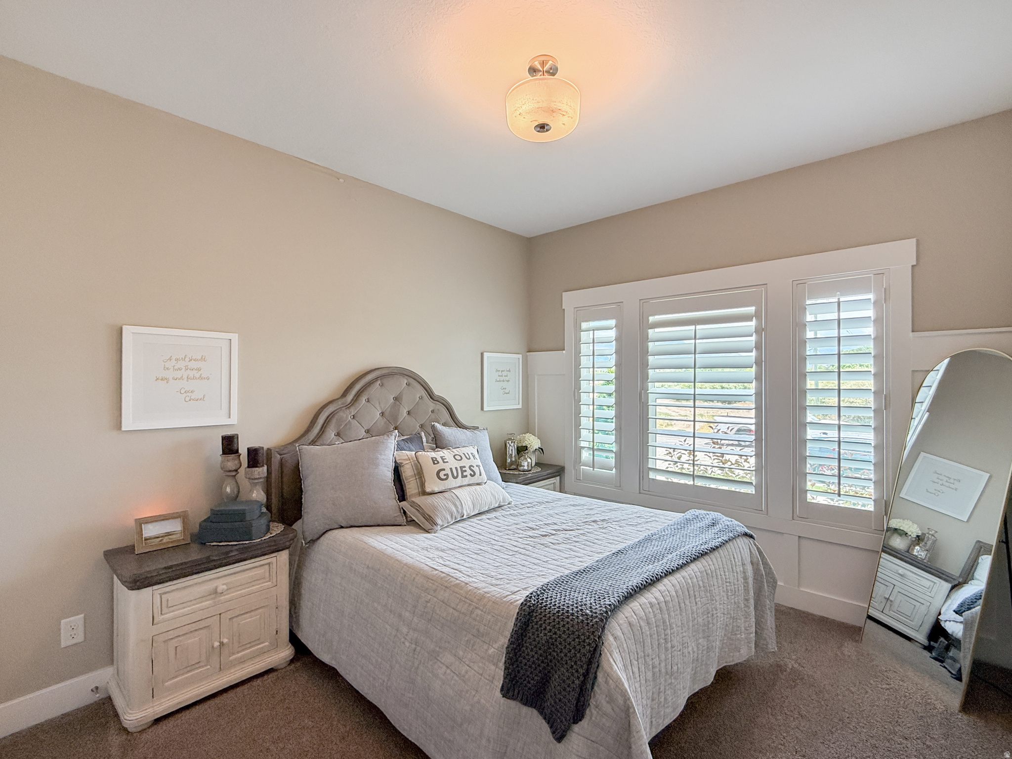 SLEEPY HOLLOW ESTATE - Residential