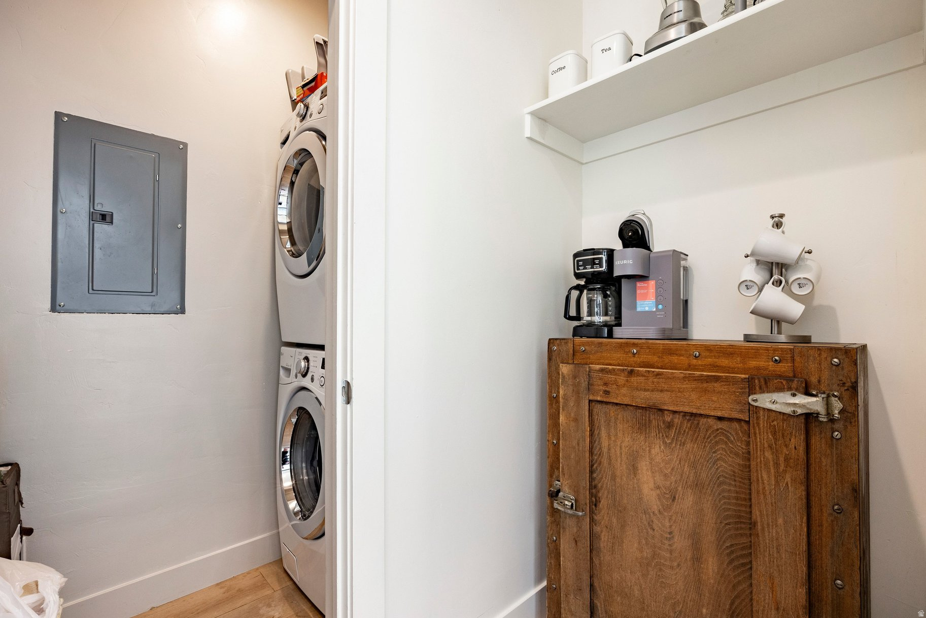 PEARL WEST SUBDIVISI - Residential