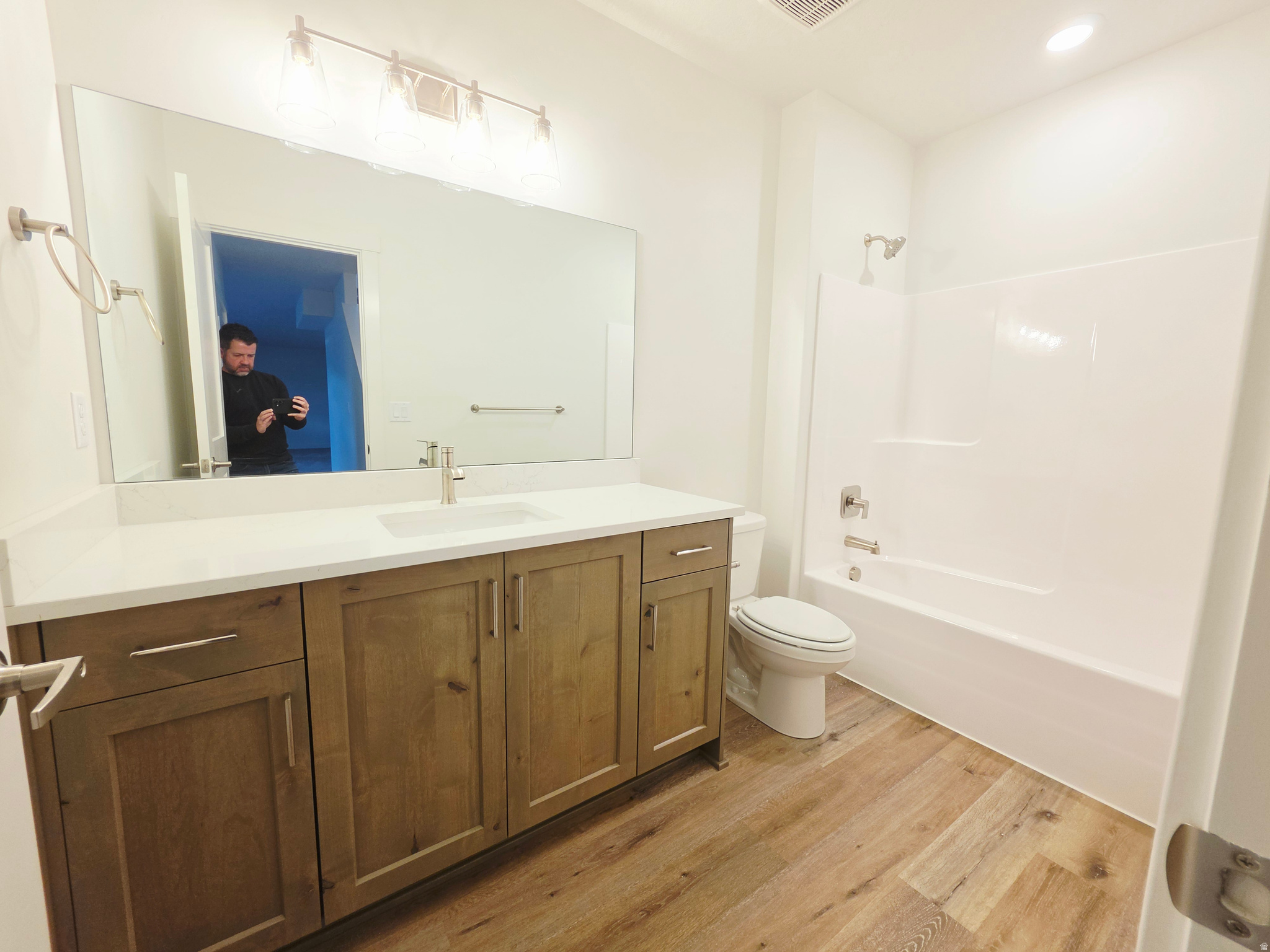 CREEKSIDE AT JDC RANCH - Residential