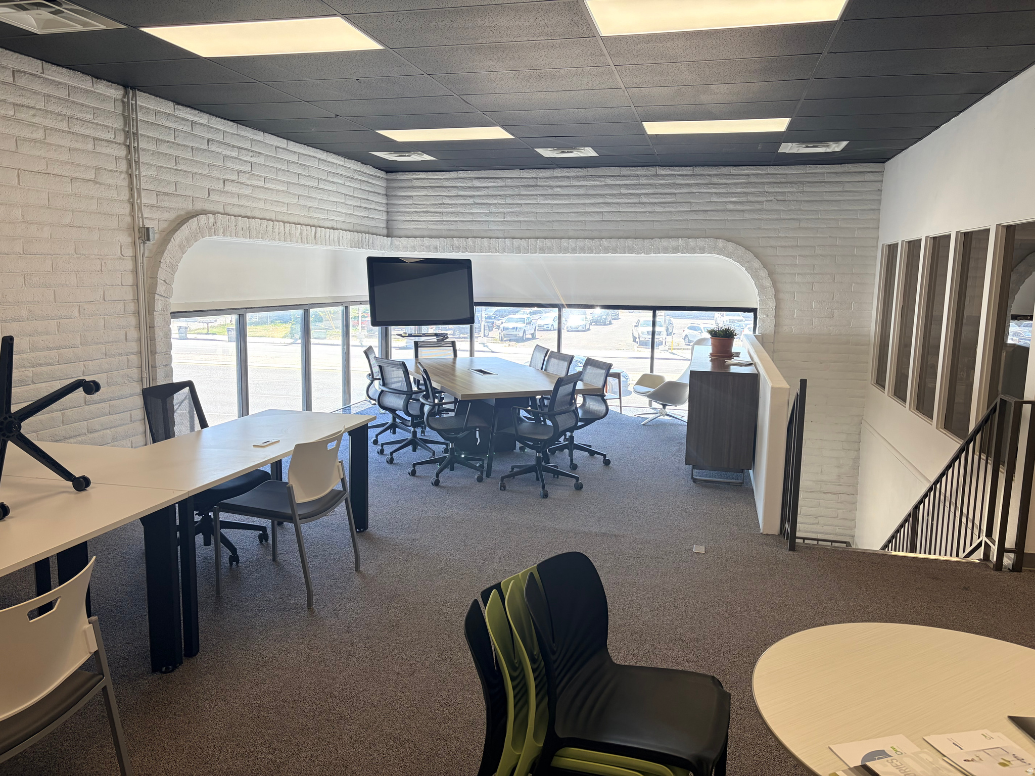 TEN AC PLAT A - Commercial Lease