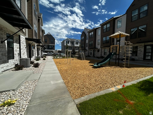 UNION MEADOWS - Residential