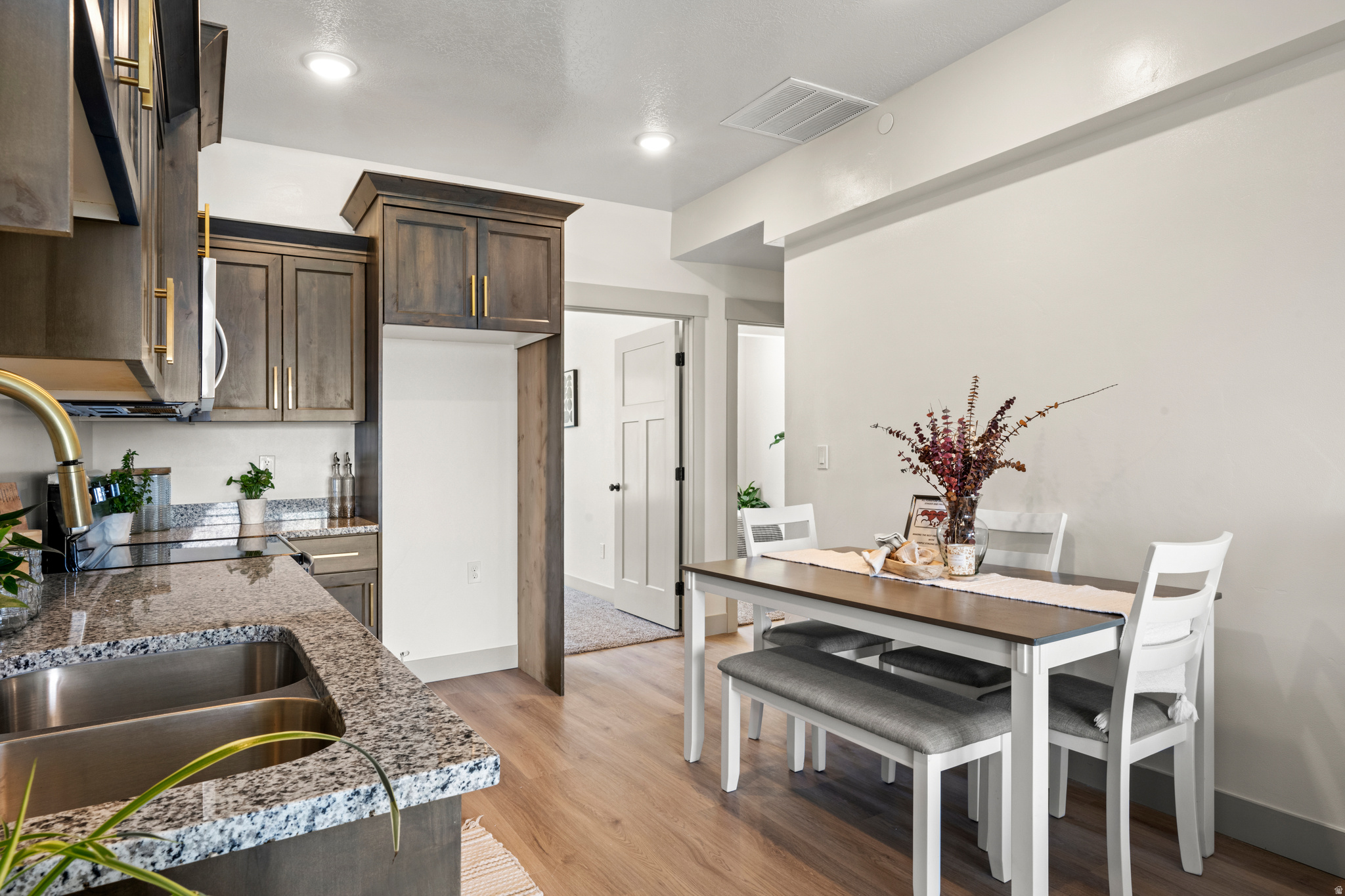 HARBOR VIEW TOWNHOMES - Residential