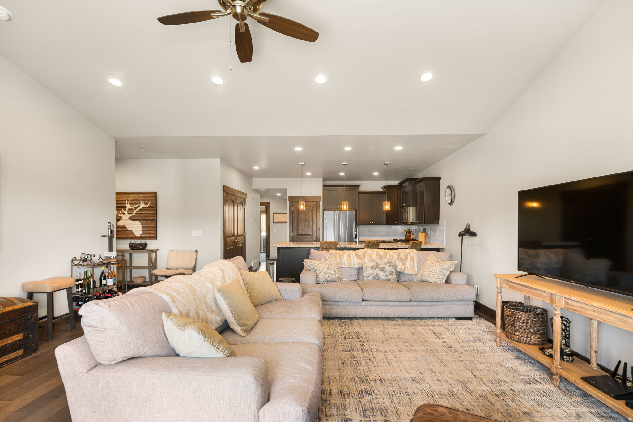BLACK ROCK RIDGE - Residential